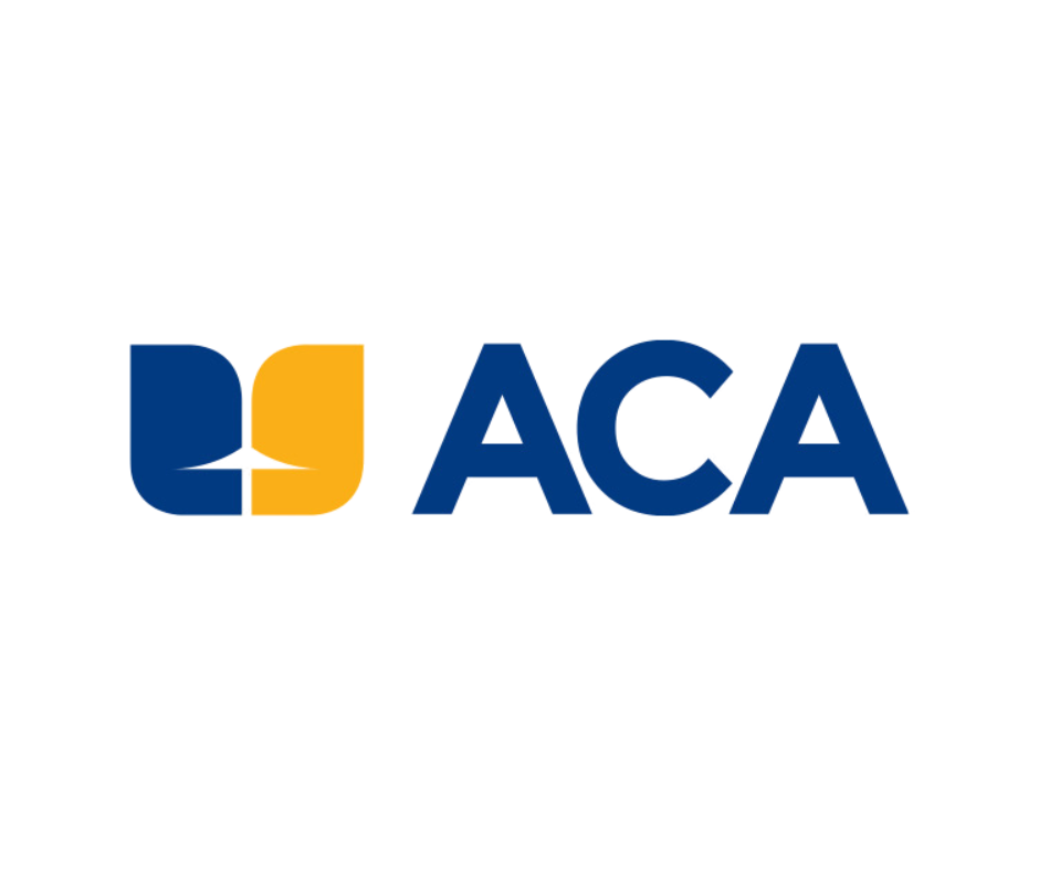 Logo avec deux formes symétriques en bleu et jaune à gauche et "ACA" écrit en bleu à droite sur fond blanc.