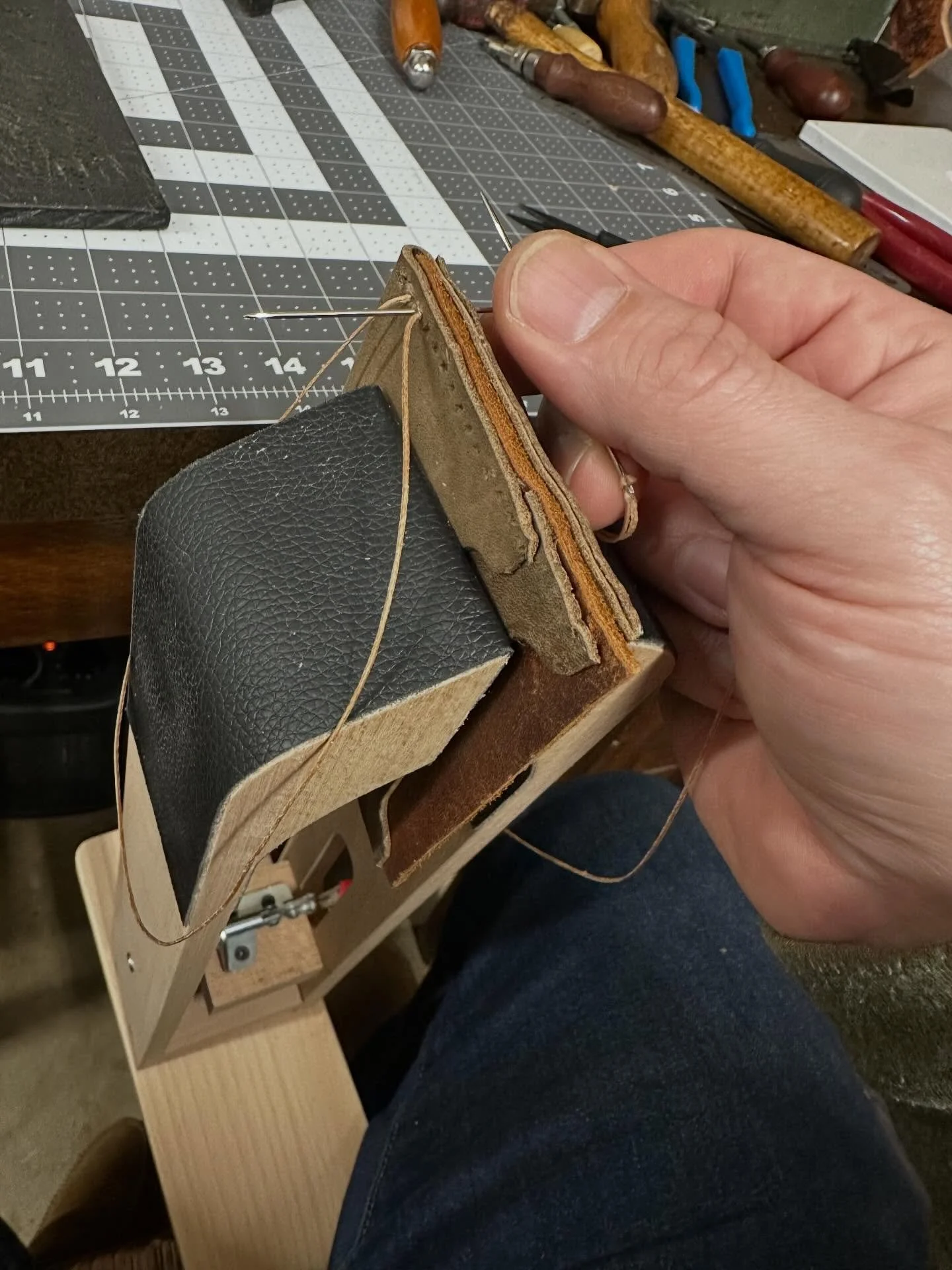 New Little Helper - Purchased a very inexpensive Stitching Pony to help me out while working on my upcoming projects. Beats the heck out of using two wood clamps and a couple scrap pieces of suede to hold the pieces together. #cfleatherco #handstitch