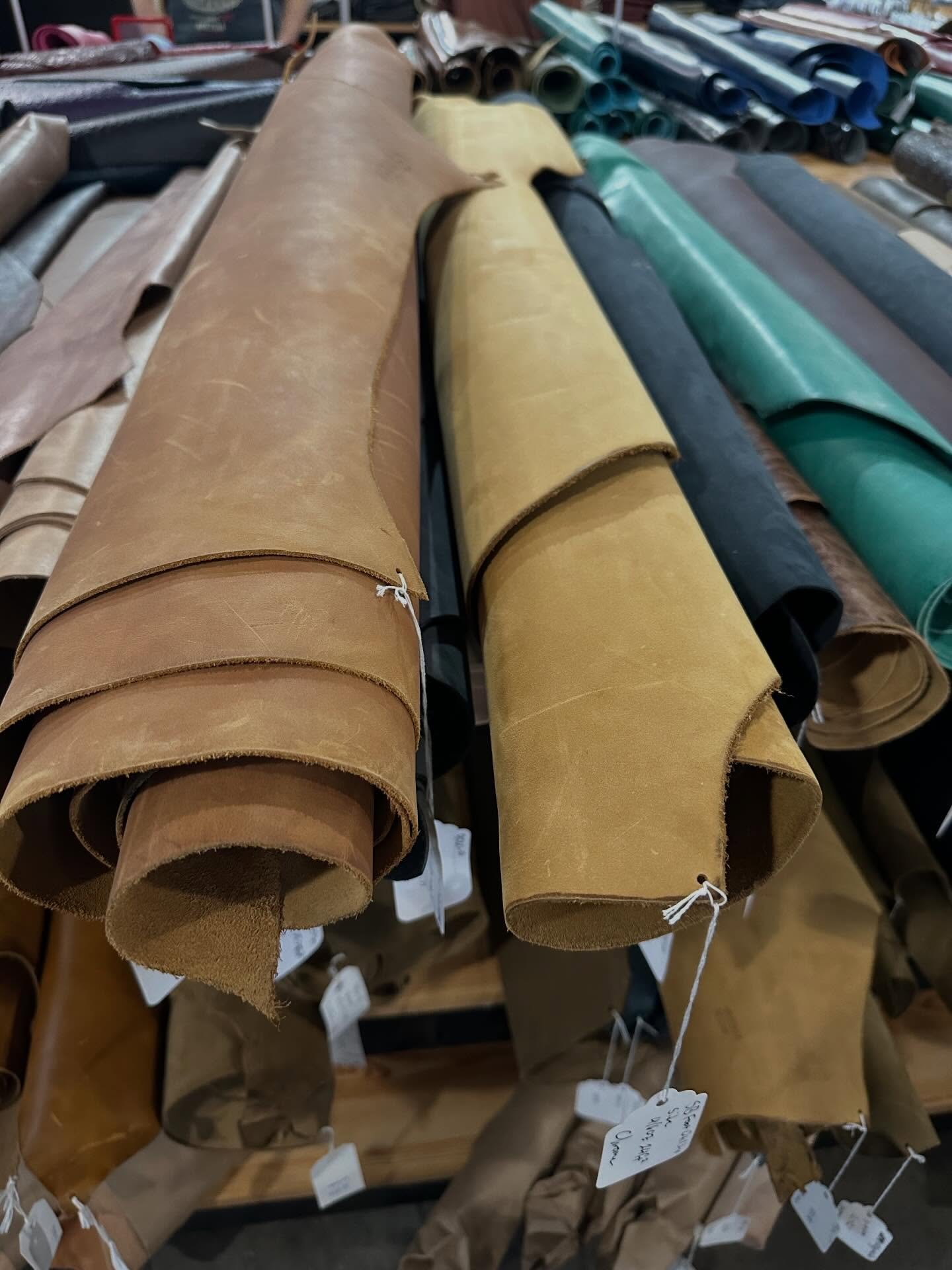 Supply Run - Headed over to the local @tandyleather store looking to find some @c.f._leather_co vibes in leather form. After perusing through their massive inventory of hides I sourced three that will fit perfectly into that vibe. Super excited to wo