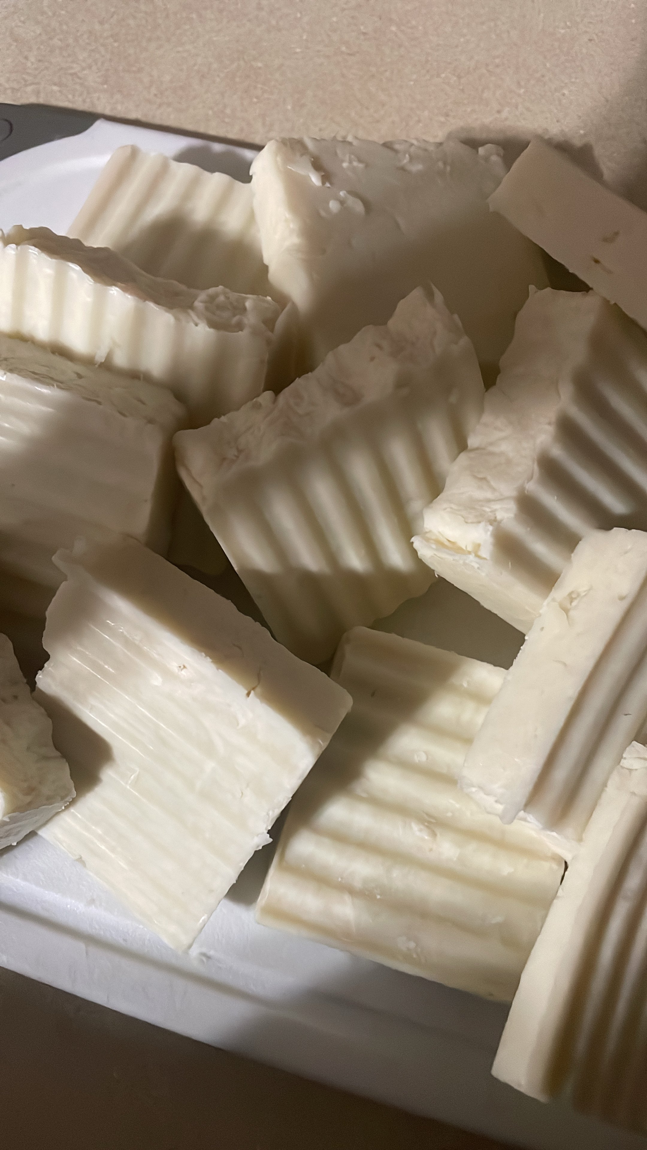 Coconut Sandalwood & Amber Tallow Body Bar