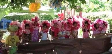 I am a flower performance.jpg