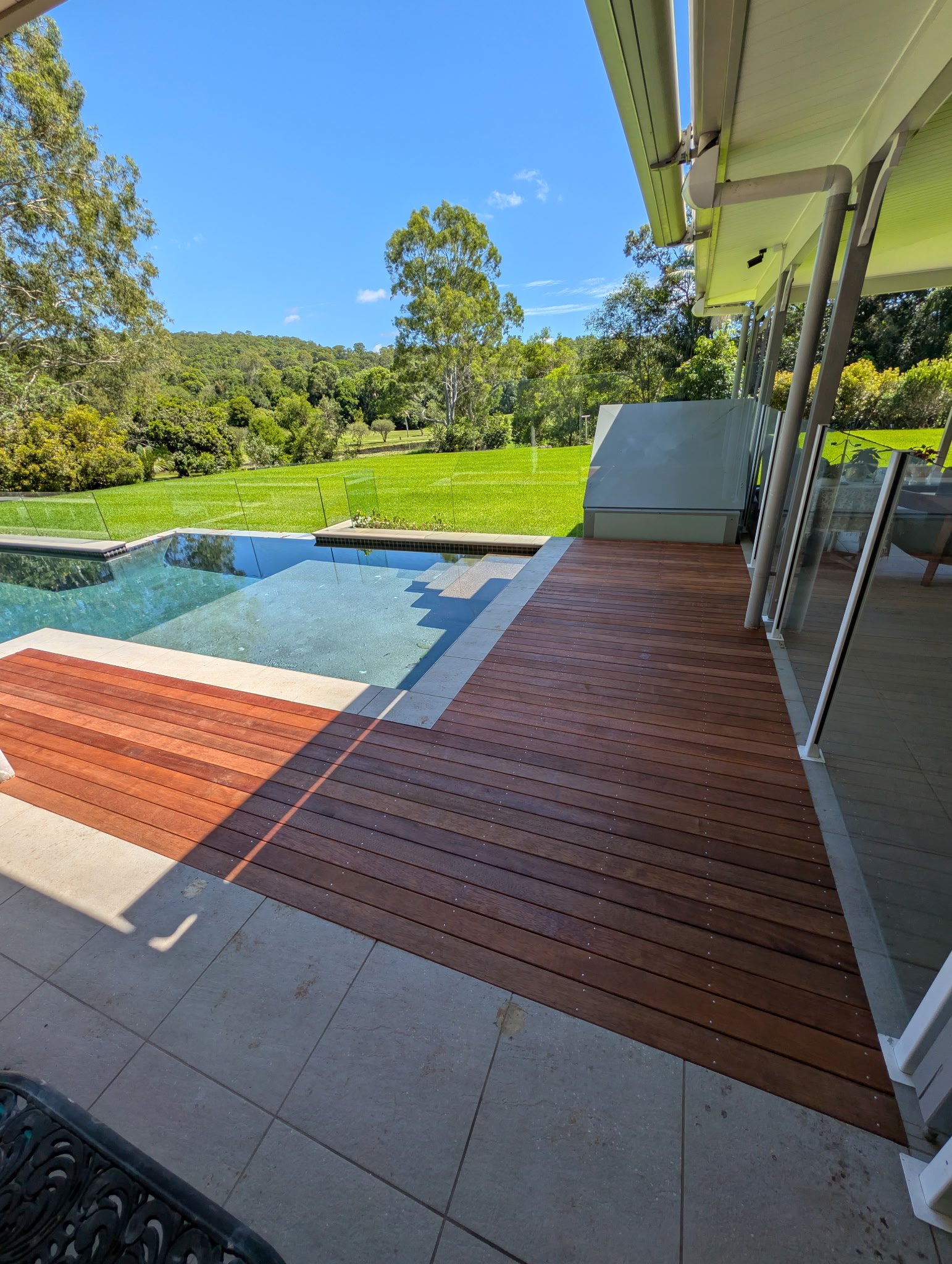 Deck Noosa.jpg