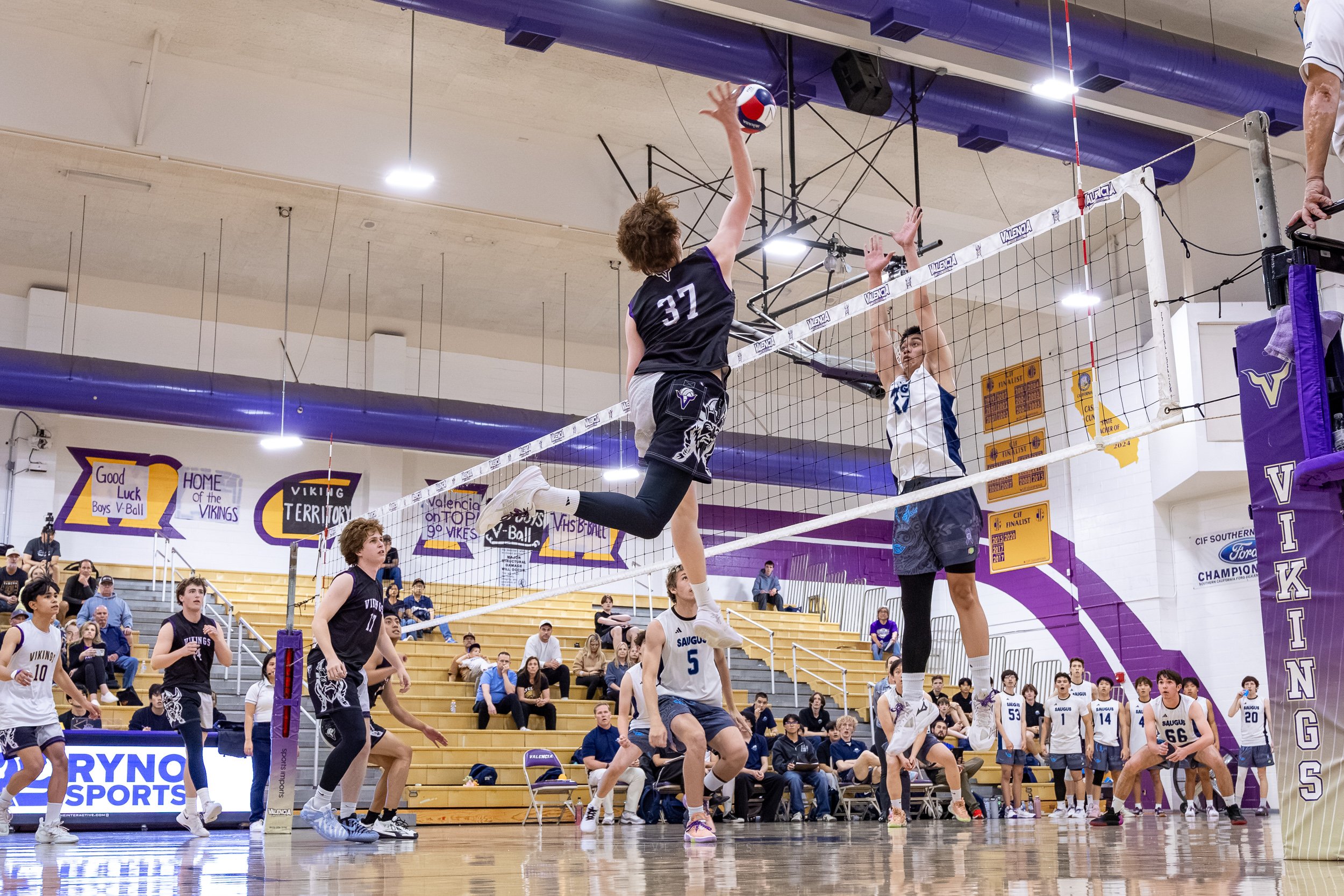 Valencia Clinches League Title against Saugus