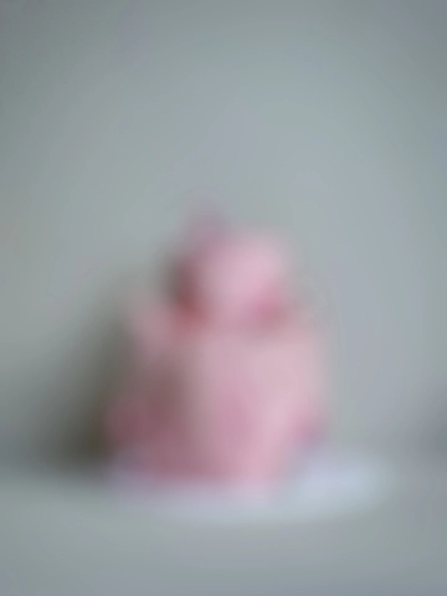 Serving looks and layers with this pretty pink cake and its bubbles 🫧

Based in Cronulla, Sydney.