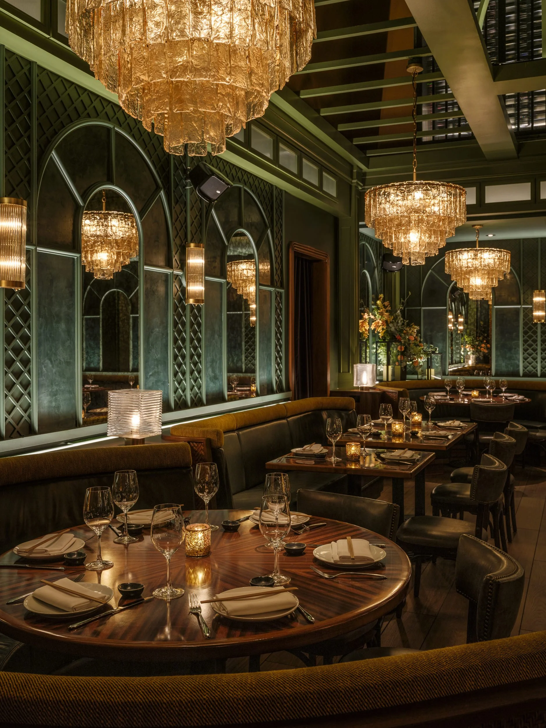 Main Dining room at Catch Restaurant Miami by Rockwell Group photographed by ©2024MichaelStavaridis 
