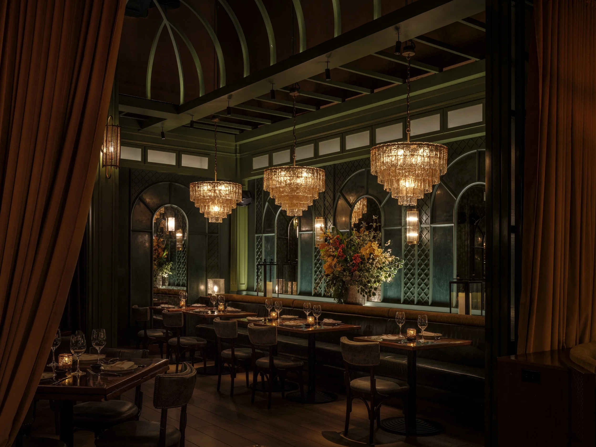 Main Dining room at Catch Restaurant Miami by Rockwell Group photographed by ©2024MichaelStavaridis 