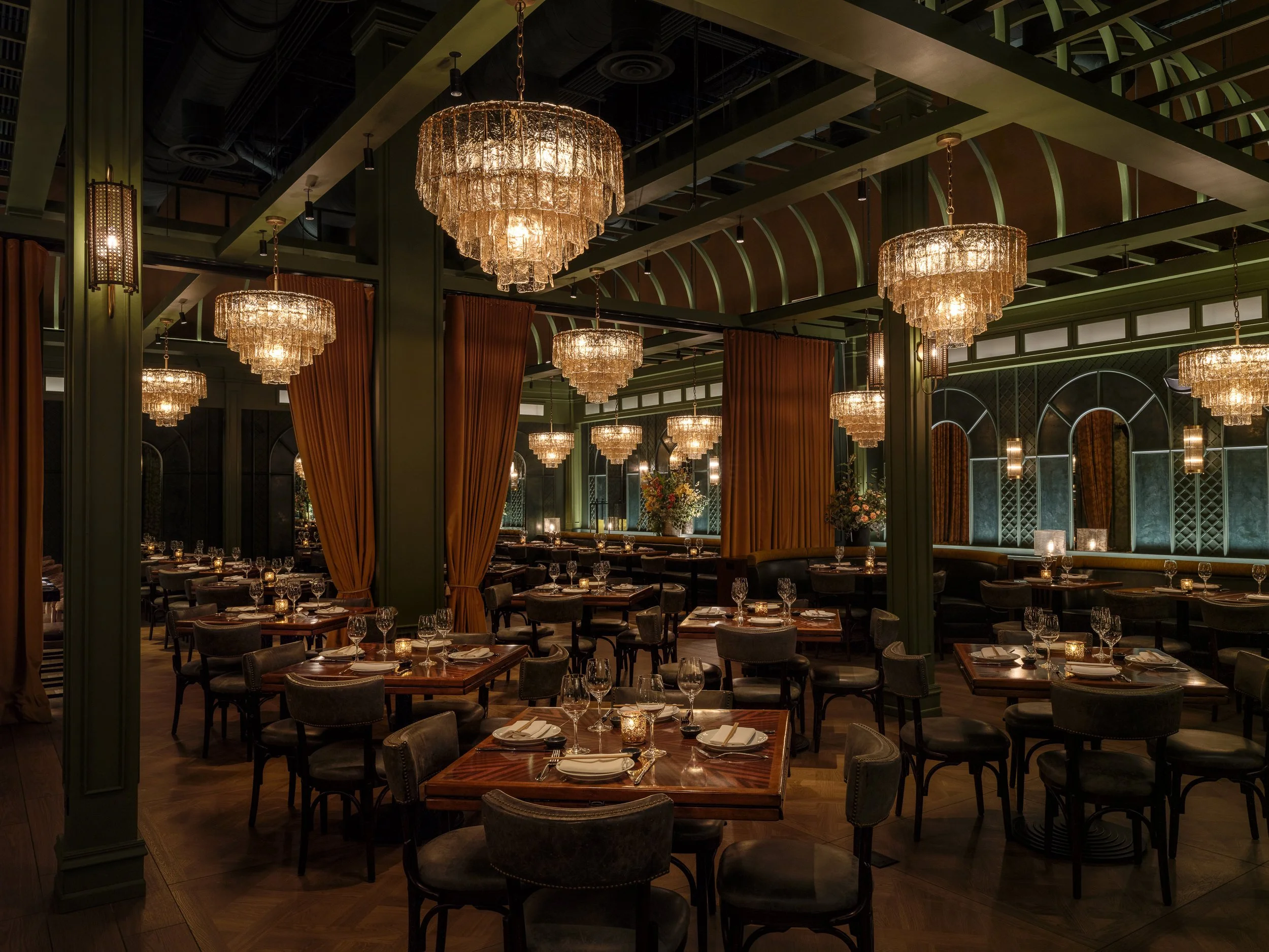 Main Dining room Catch Restaurant Miami  by Rockwell Group photographed by ©2024MichaelStavaridis 