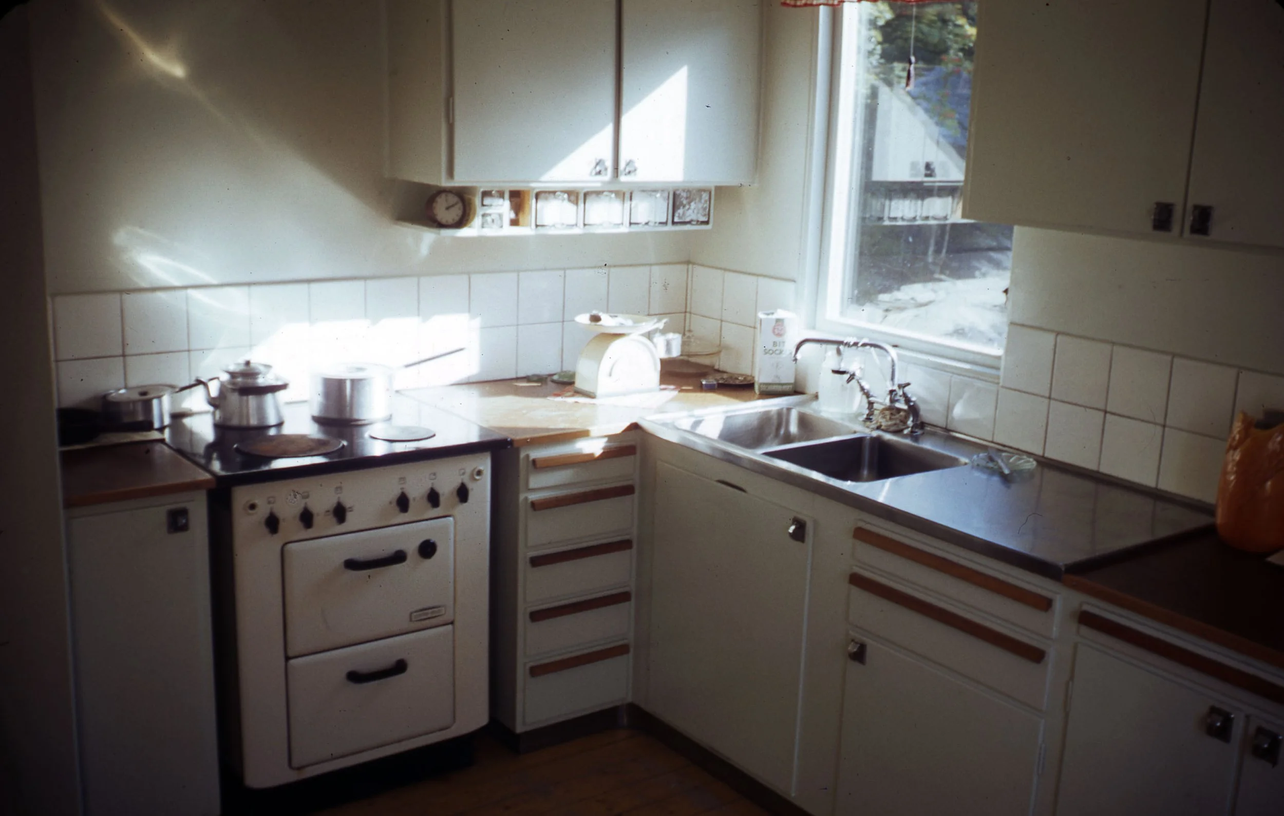 Worker's home kitchen, Stockholm, Sweden  Photo: Robin Boyd, 1950 Housing 