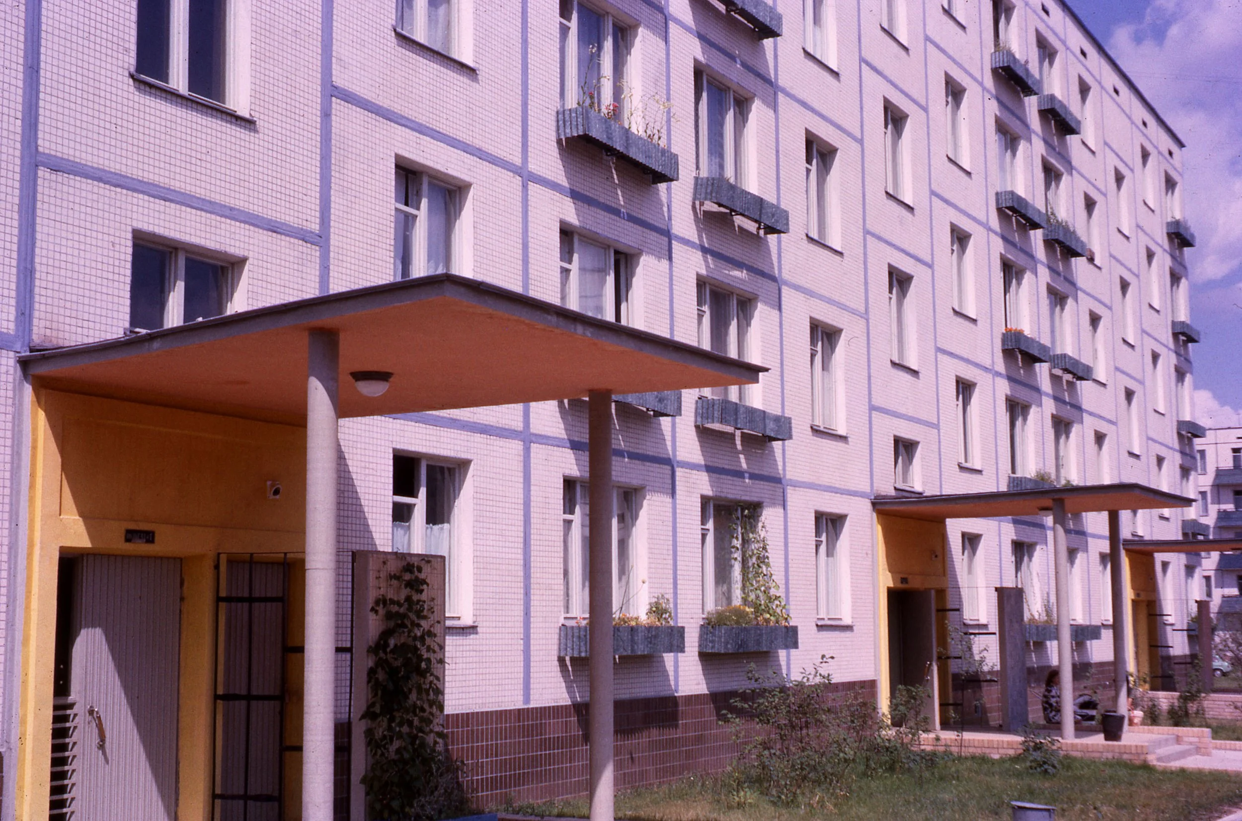 Housing, Tapiola, Finland Photo: Robin Boyd, 1964 Housing 