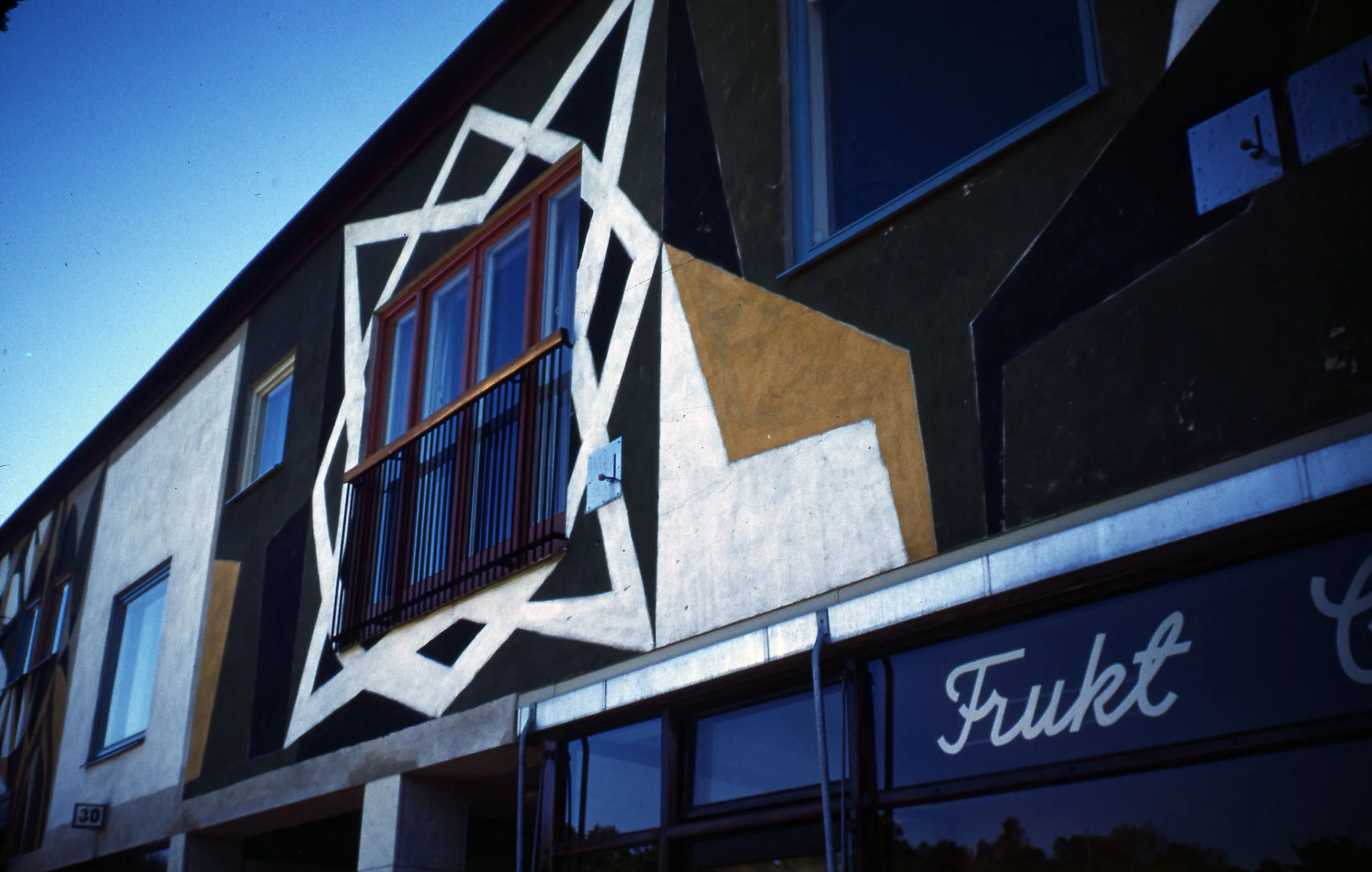 Mural art of the Årsta Community Centre, Stockholm, Sweden (Erik and Tore Ahlsen, 1947-1953) Photo: Robin Boyd, 1950 Civic 