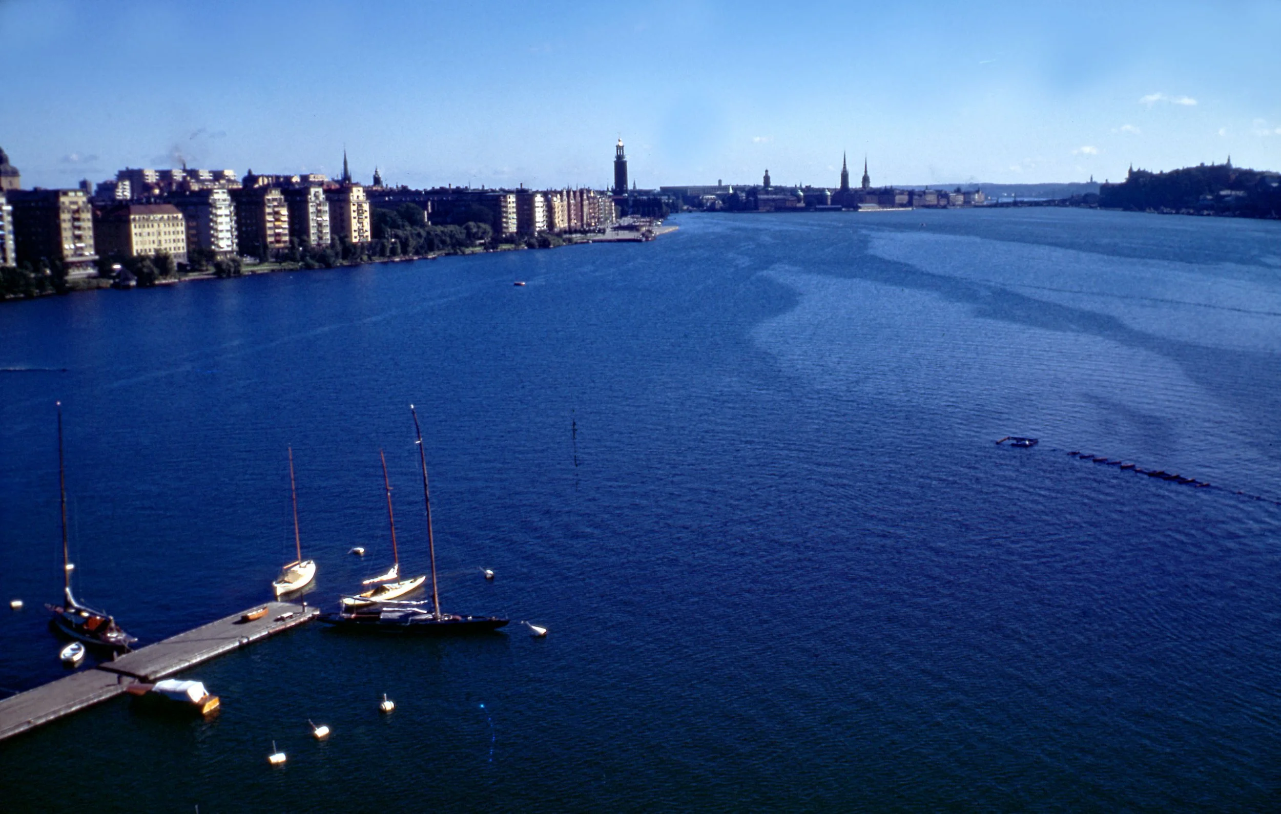 View from a bridge, Stockholm, Sweden Photo: Robin Boyd, 1950 Civic 