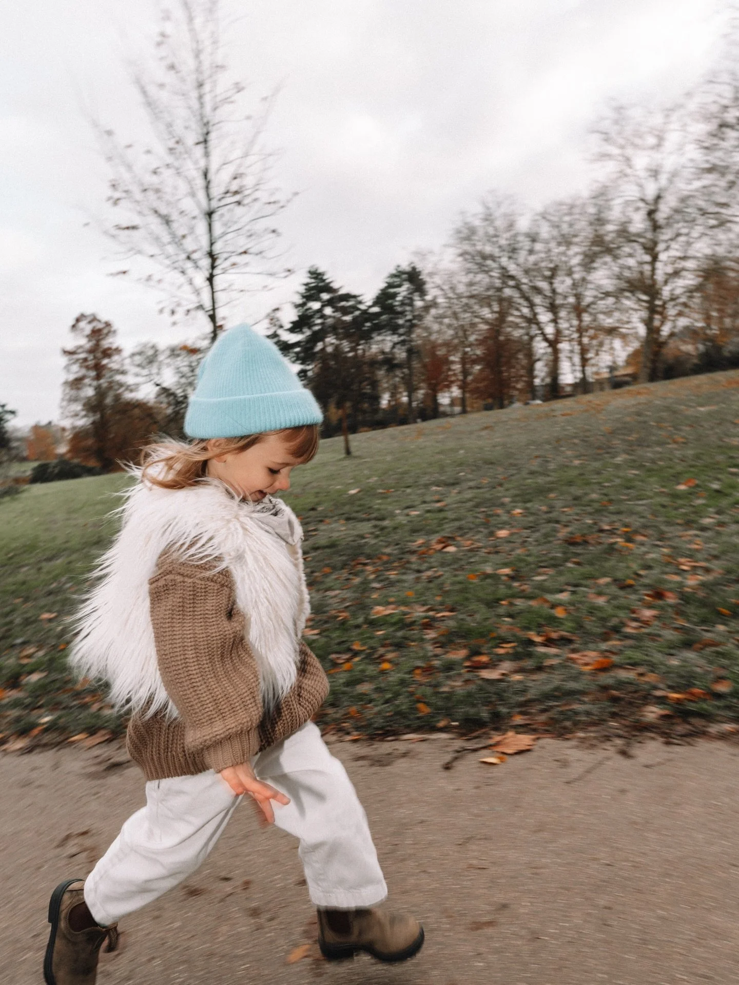 Quand la mode enfant rencontre la po&eacute;sie. ✨

&mdash;&mdash;&mdash;

Campagne photo pour @kiabi.france x @kidkanai_officiel 

&mdash;&mdash;&mdash;

📸 Mes Petits Prodiges, photographe des enfants 

📍Studio dans la m&eacute;tropole Lilloise, &