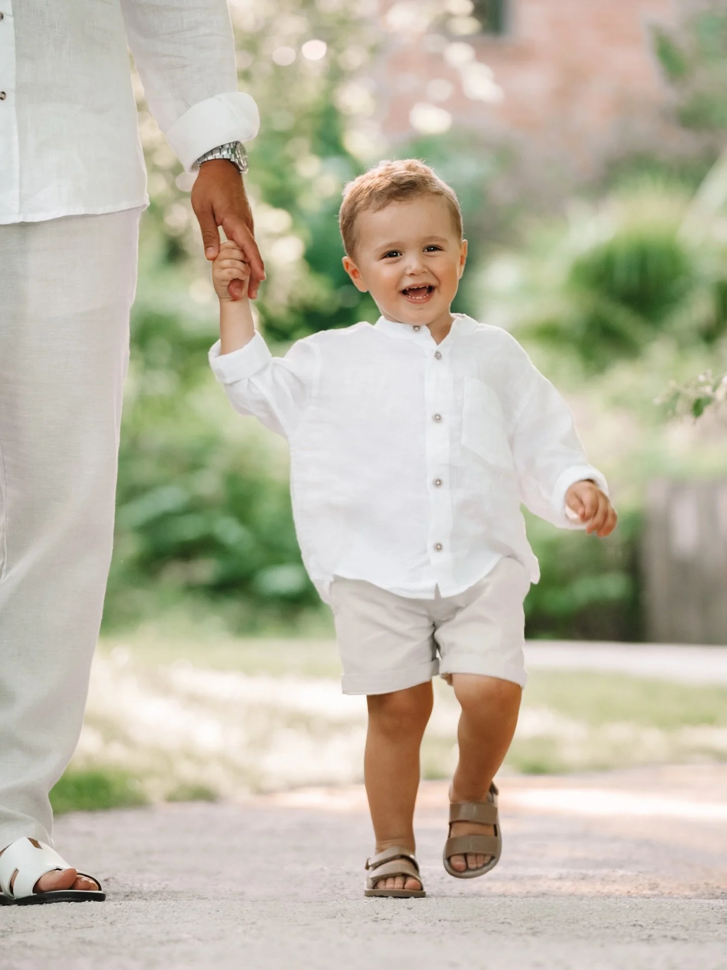 Un jour, ils regarderont ces photos.
Et ils verront votre amour. ❤️

&mdash;&mdash;

Vous me les avez tant demand&eacute;, alors les voici les voil&agrave; les s&eacute;ances familles sont bel et bien l&agrave; 😎🚀😇

&mdash;&mdash;

‼️Pensez &agrav