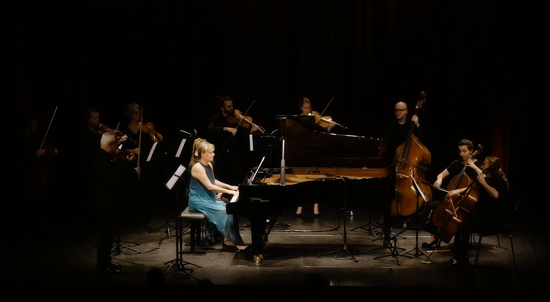 Nouchine Camerata.png