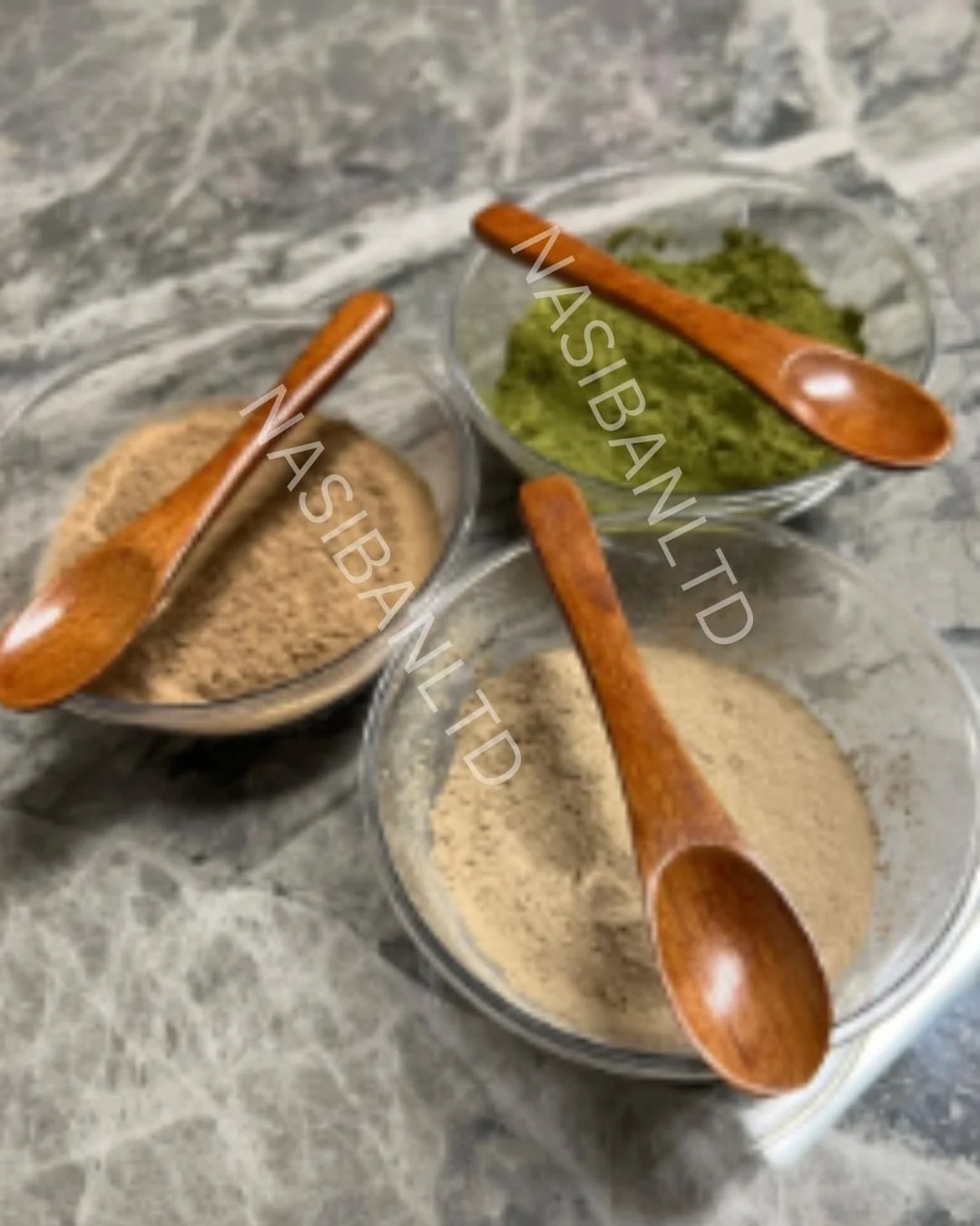 Nasiban's Herbal Hair Mask Powder.
