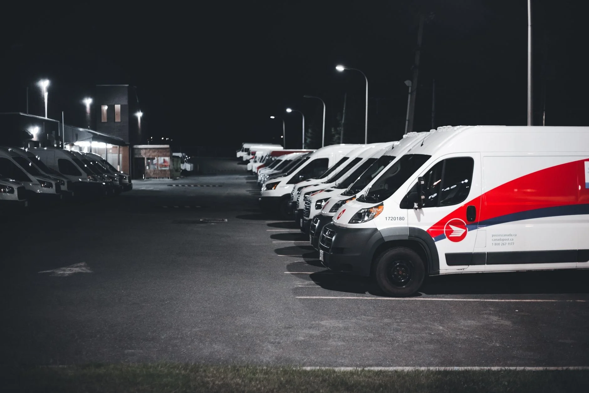 Buying Commercial Vehicles and Ex-Fleet Vans at Auction: WhatTrade Buyers Need to Know