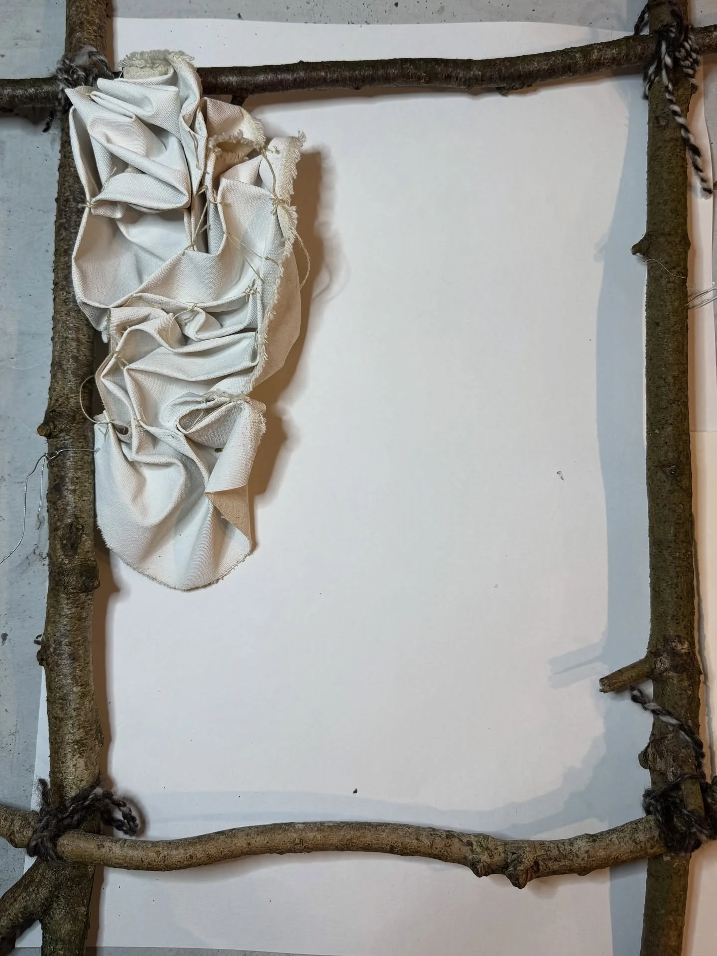 More photos on a work in progress where I&rsquo;m sculpting canvas to turn a 2D canvas painting into a 3D world. An exploration of breaking free from constraints and boundaries to create new paths 

#contemporyart #canvassculptures #canvassculpture #