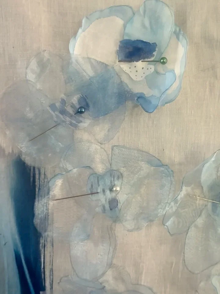 Back to the art today - making fabric orchid flowers with the plan to add it to one of my hangings. I&rsquo;ve not done it before so experimenting with using organza, staining it with acrylic ink and assembling them. Still a work in progress but quit