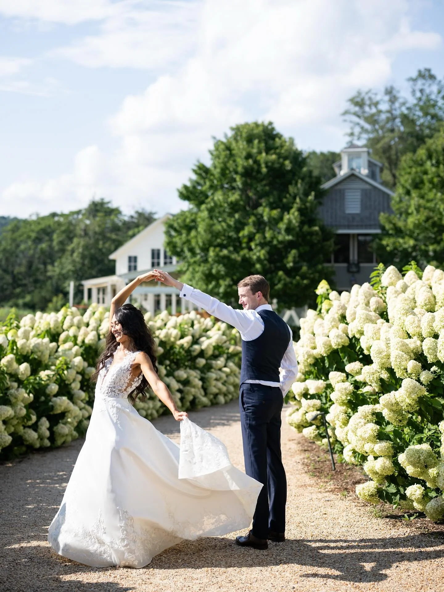 This wedding was a blast! Beginning to end, only joy and love and fun! Congrats Claire + Aaron! 

What a great team of vendors!

Venue | @pippinhillfarm 
Planner | @donovangrovesevents 
Photographer | @cramerphoto 
Videographer | @ianscreations 
Flor
