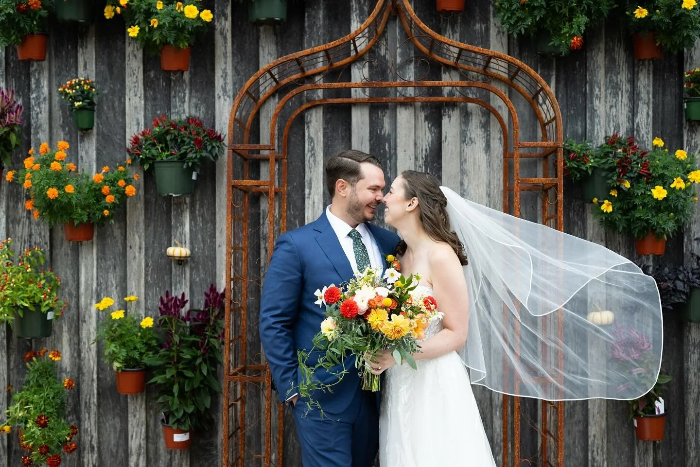 Amanda + Destin are married!

✨
@marketatgrelen 
@lacysfloristoforange 
@jeffreycgleason 
@thelocal.restaurant
