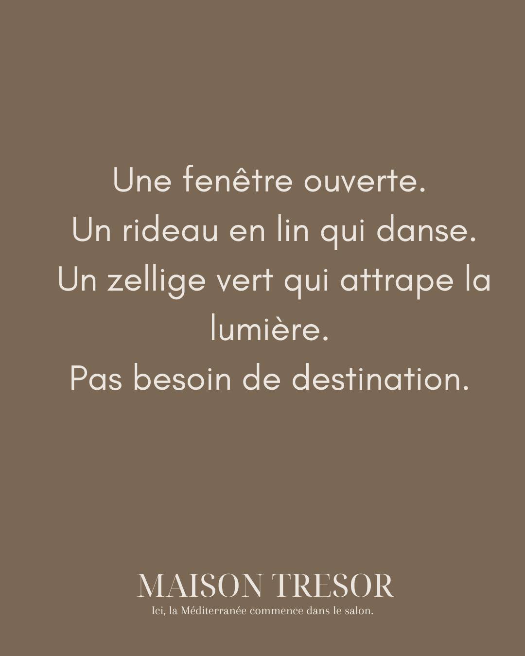 Chaque ambiance que je cr&eacute;e commence comme &ccedil;a : une image, une sensation, une lumi&egrave;re. Puis vient l&rsquo;espace.
Si vous avez un lieu &agrave; imaginer, je suis l&agrave; pour lui donner forme.
Vous pouvez me contacter en DM, ou