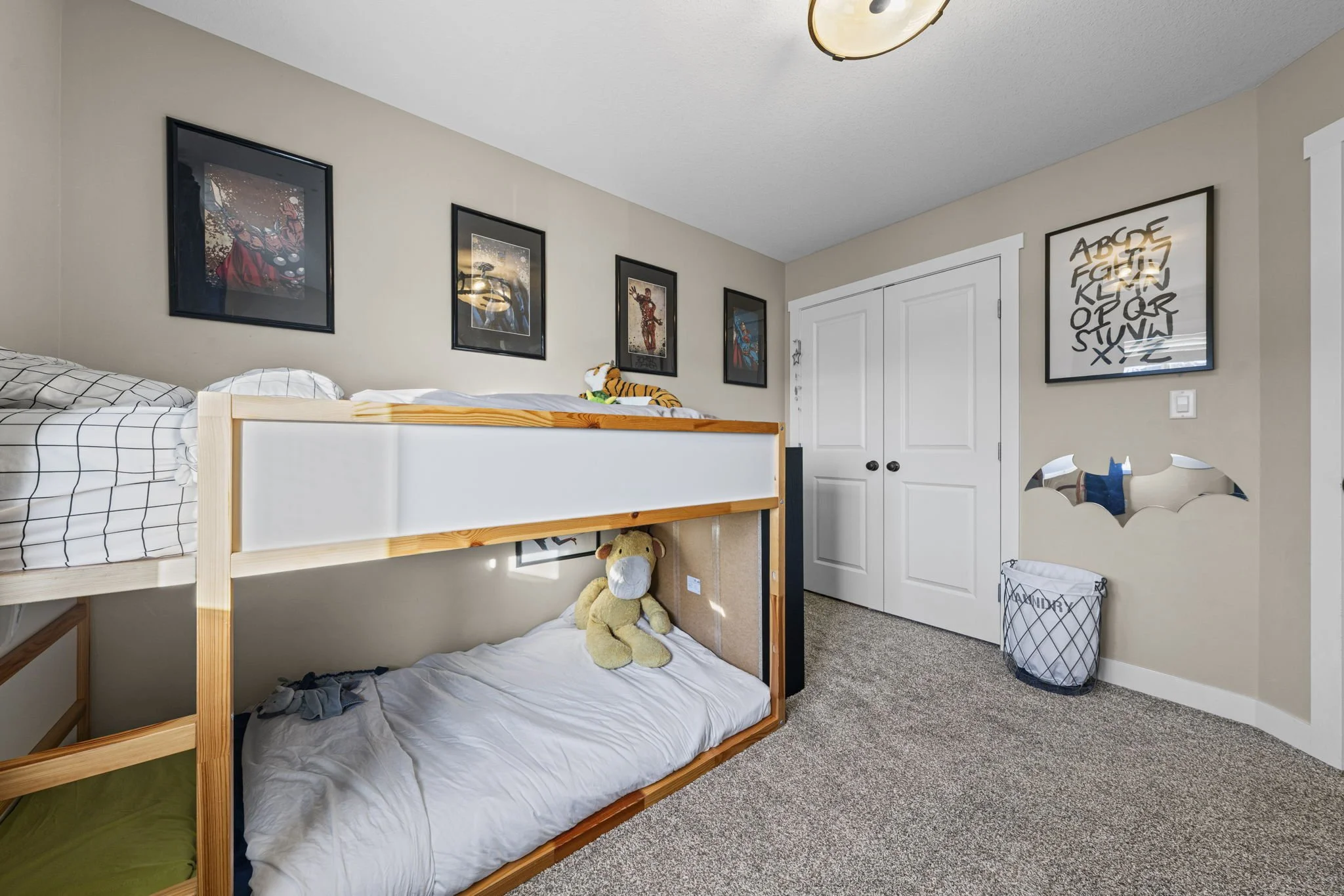 28 - Bunk Bedroom Beds Closet.jpg