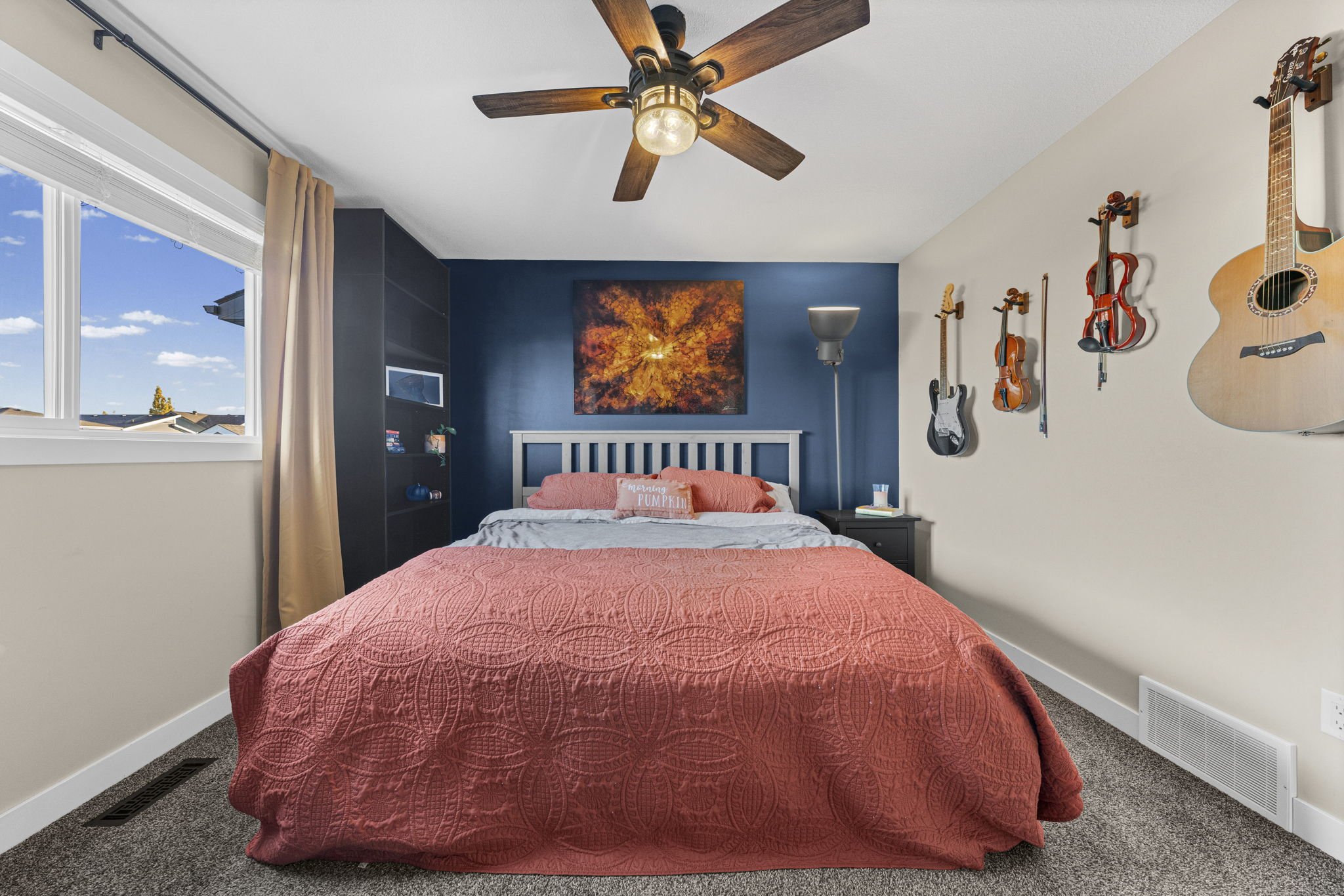22 - Primary Accent Wall.jpg