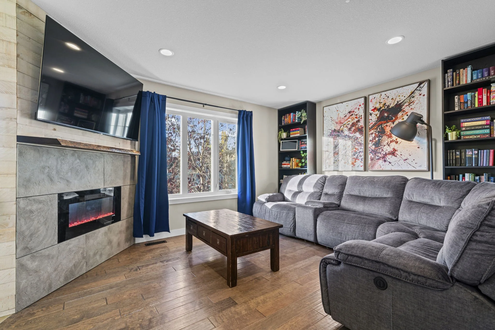 10 - Living Fireplace Seating.jpg