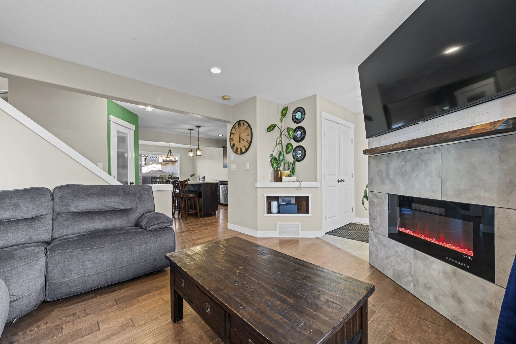 12 - Living Facing Kitchen.jpg