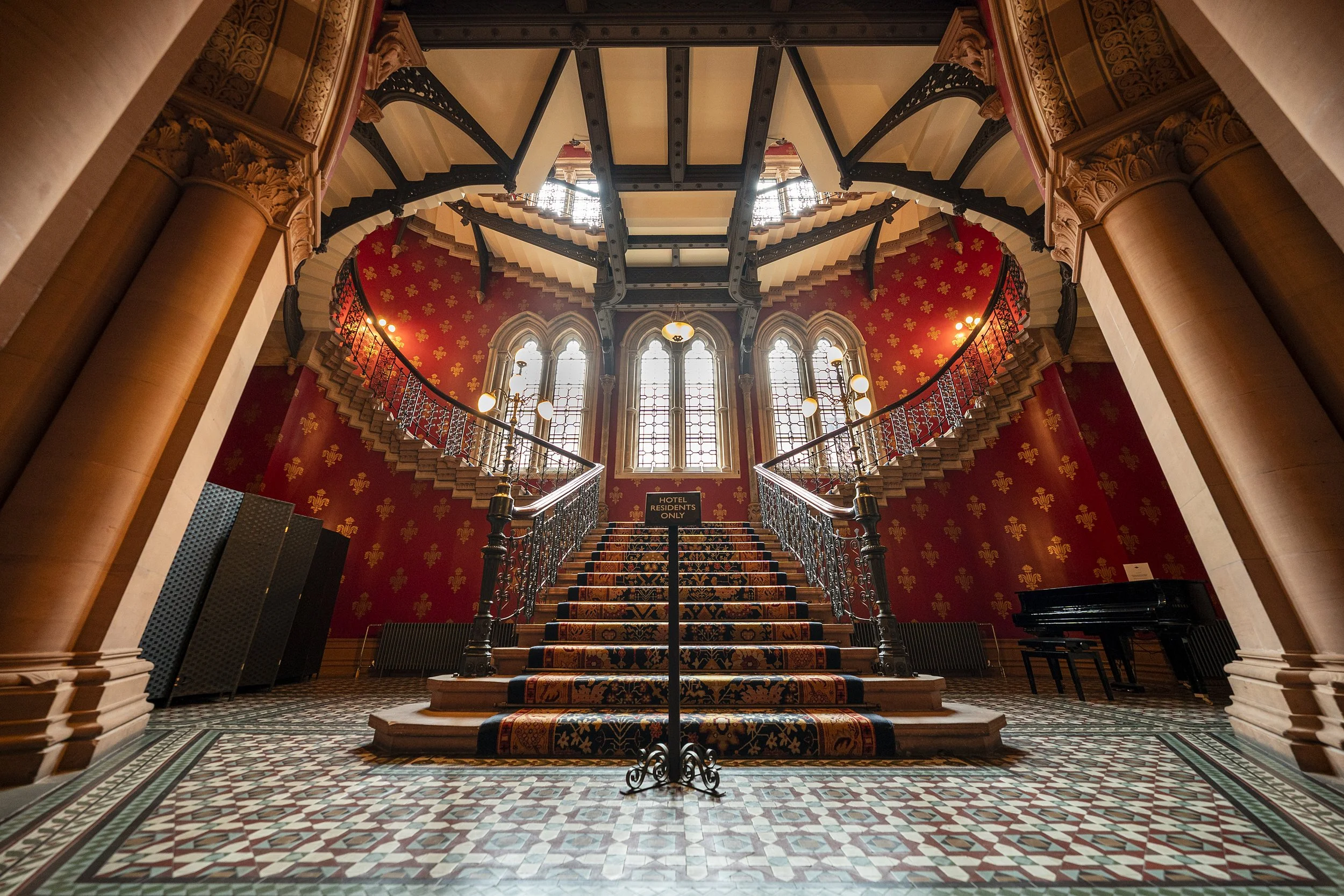 saint pancras hotel, stairs, photo
