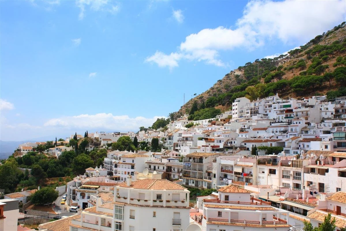 mijas-pueblo-white-village.jpg