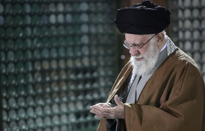 Waarom Khamenei op Trump gokt: De verrassende draai van Iran in het nucleaire spel