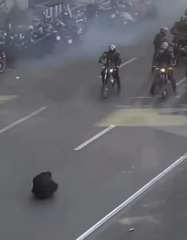 Moedig verzet tijdens omvangrijke protesten