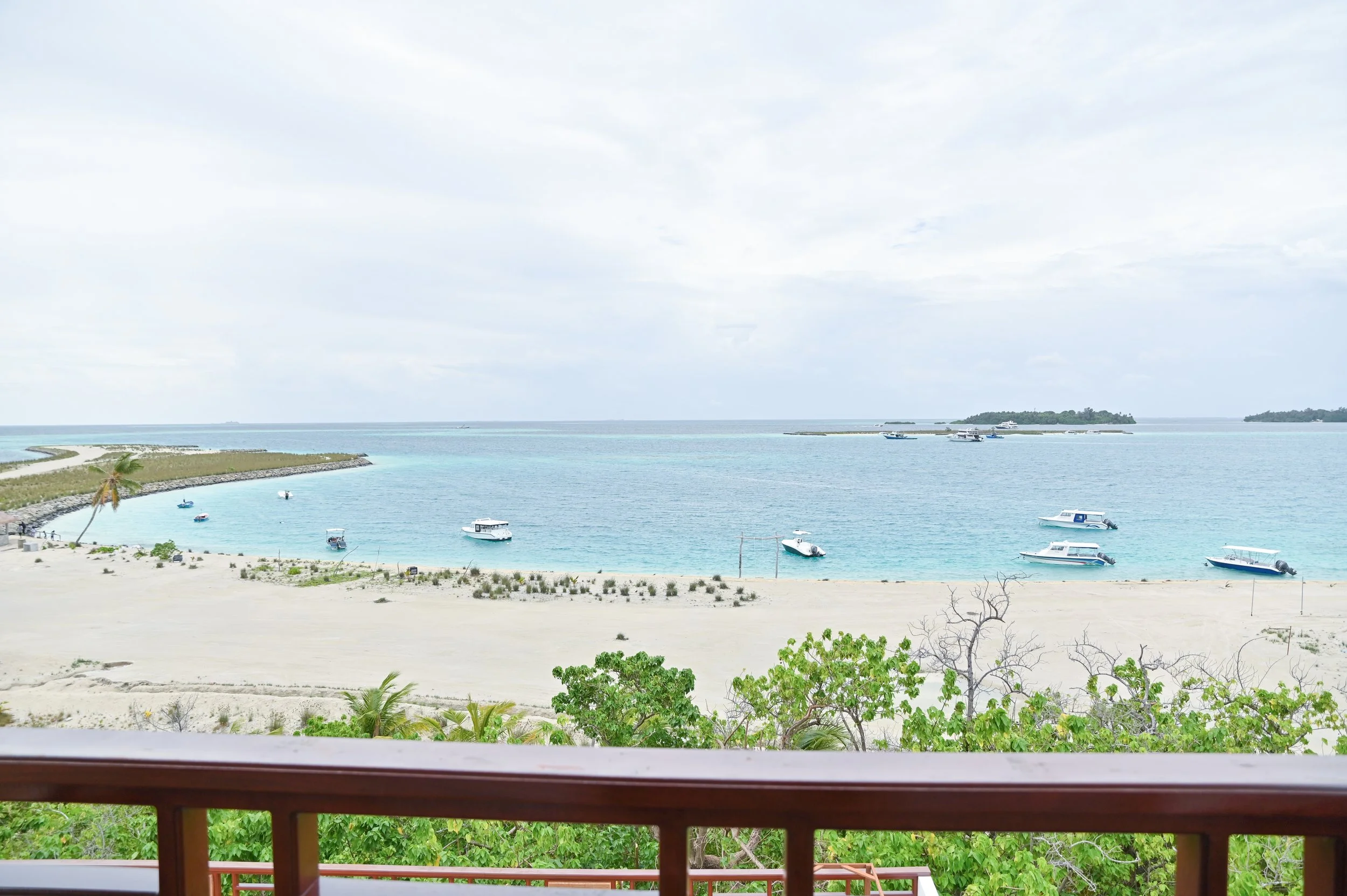 suite room with jacuzzi seaview6.jpg