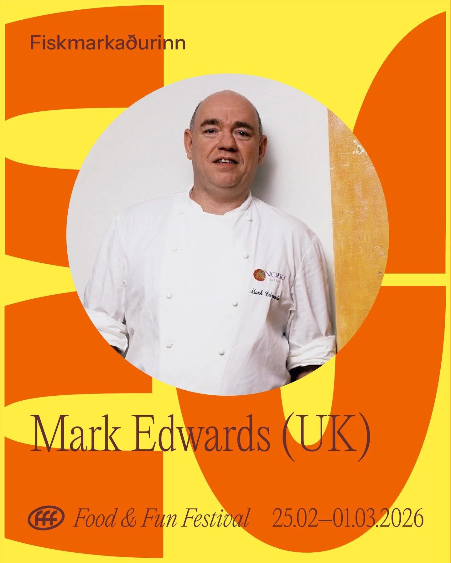 Mark Edwards x Fiskmarka&eth;urinn &aacute; Food &amp; Fun💛

Mark Edwards h&oacute;f matrei&eth;sluferil sinn a&eth;eins 13 &aacute;ra gamall &aacute; sj&aacute;varr&eacute;ttasta&eth; &iacute; Kent. Eftir &uacute;tskrift &aacute;ri&eth; 1980 starfa