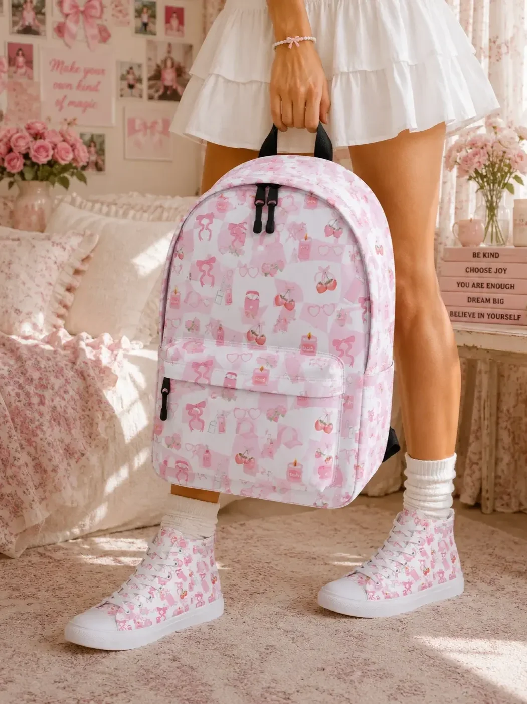 pink-preppy-icon-backpack-sneakers-outfit.webp