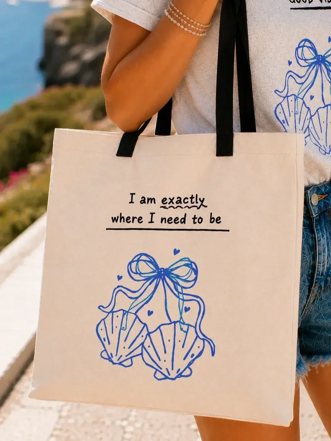 coastal-seashell-tote-bag-graphic-print-detail.webp (Copy) (Copy)