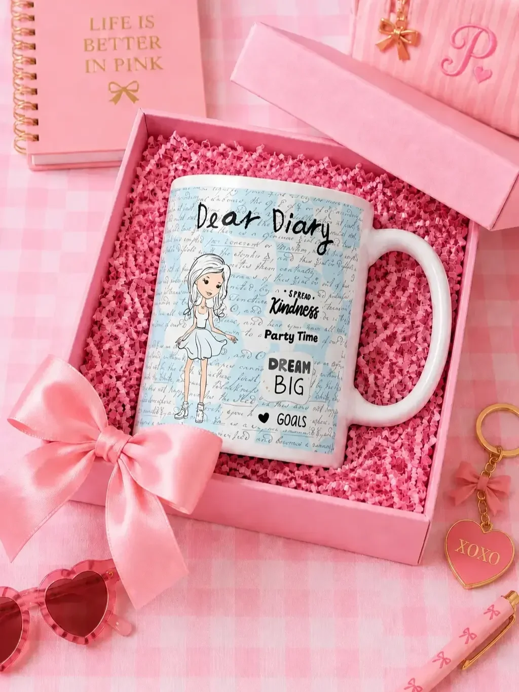 Dear-diary-mug-pink-gift-box.webp