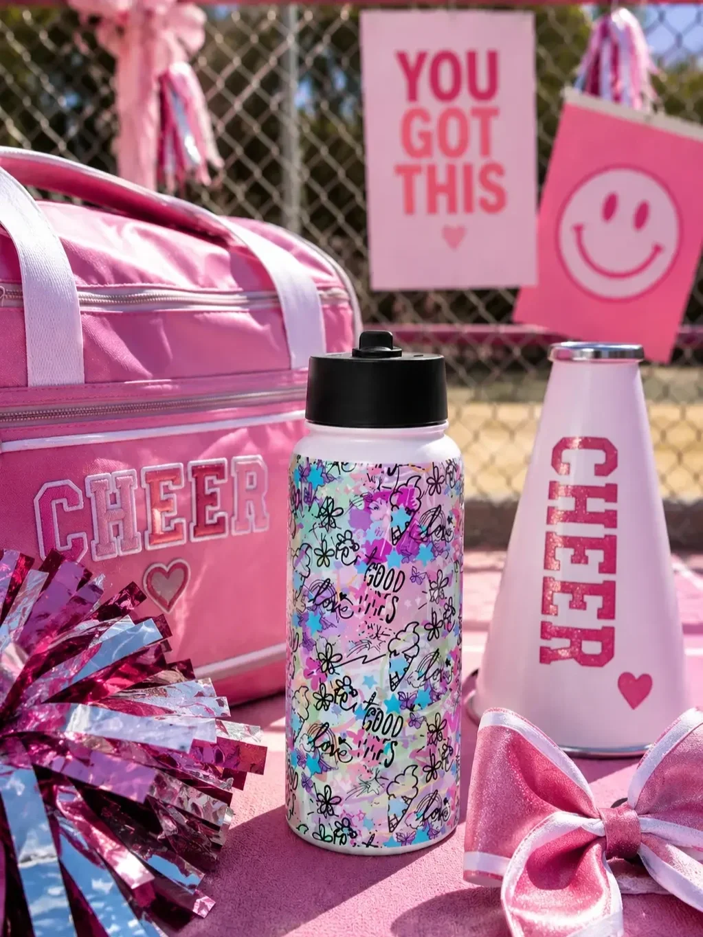 cheerleading-doodle-print-insulated-water-bottle.webp