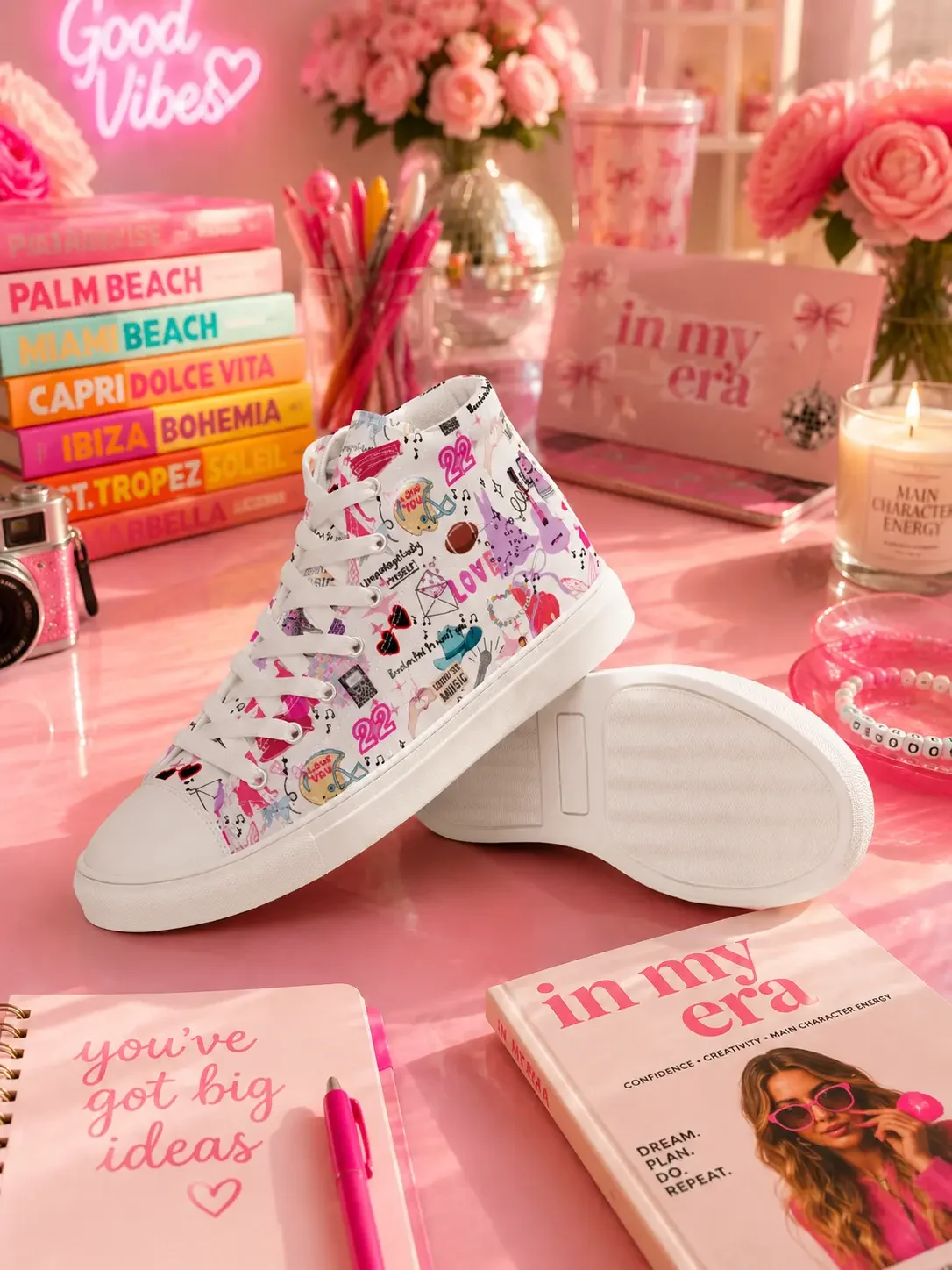 swifties-22-sneakers-display-flatlay.webp