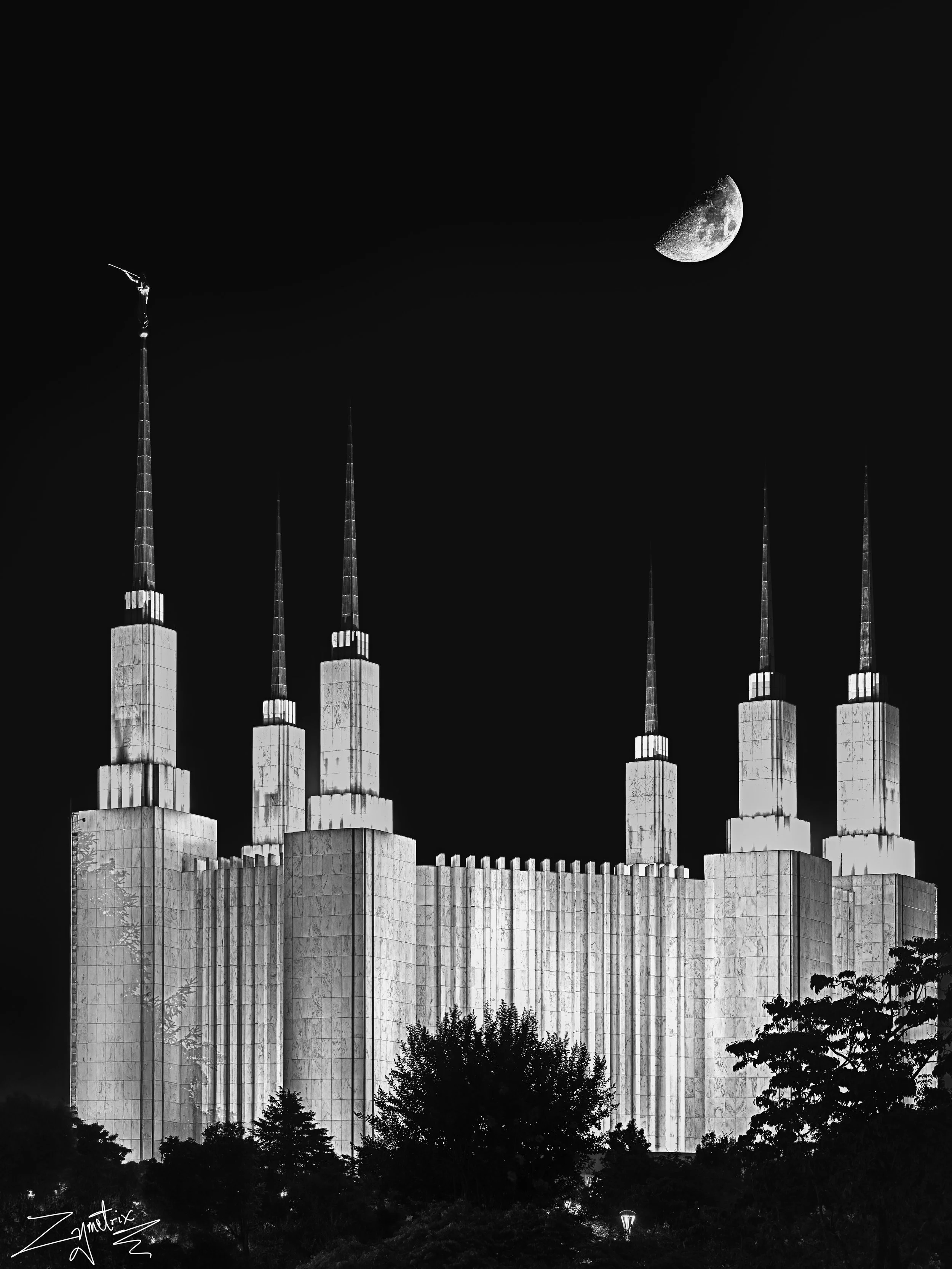 Six Towers, Half Moon