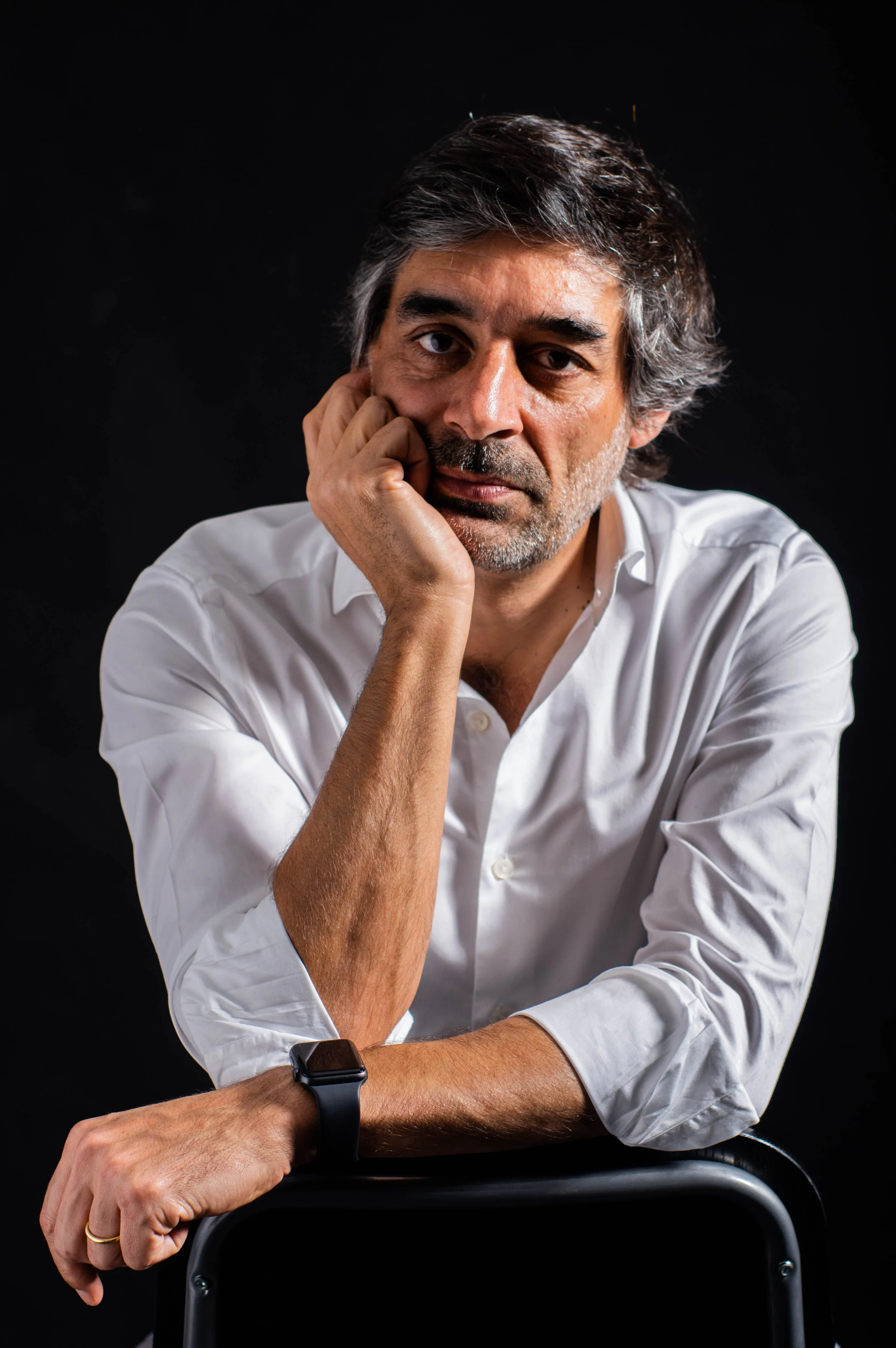 Retrato profissional em estúdio em Lisboa – Apollo Estúdios