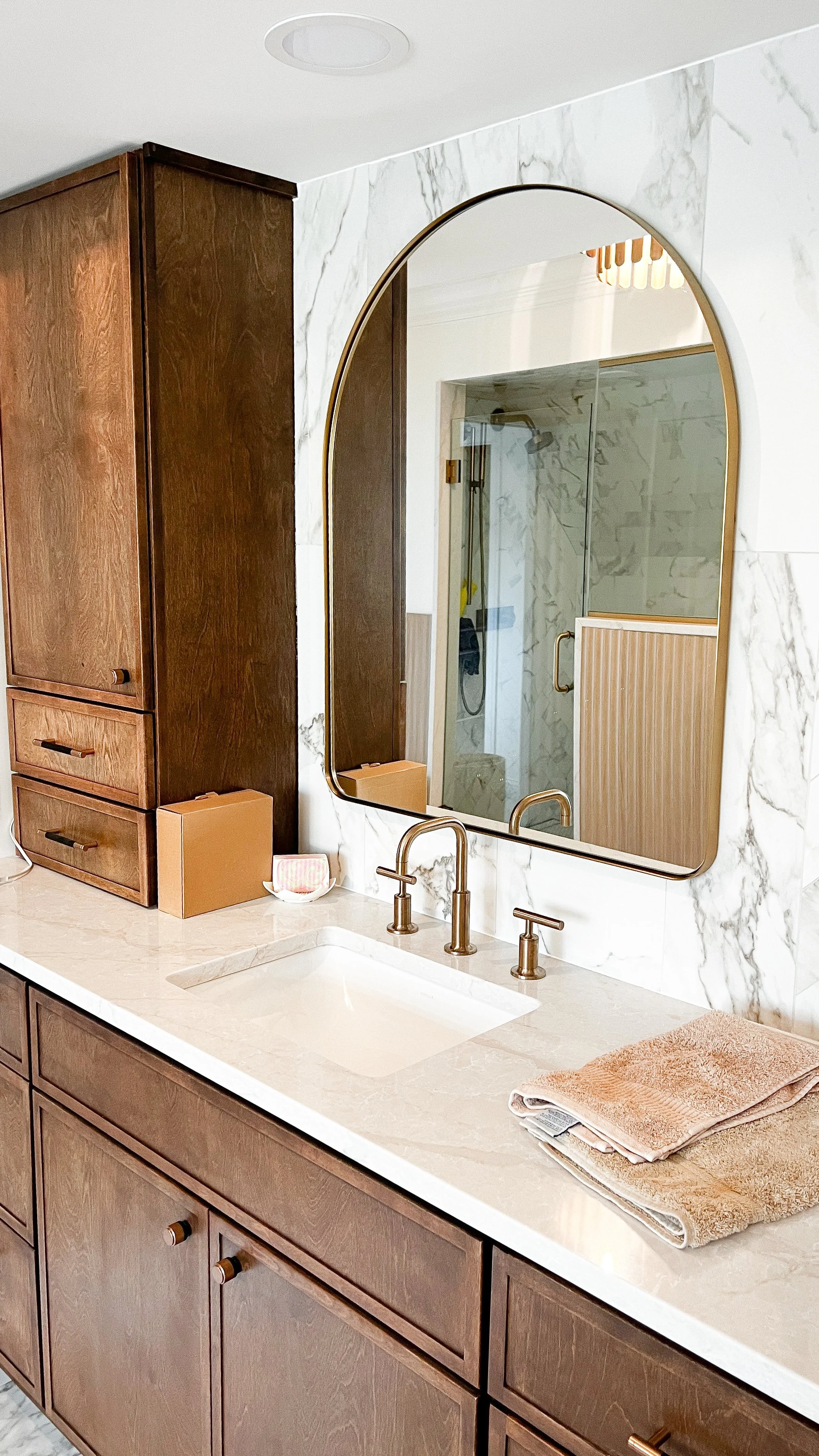 bathroom-remodelling-contractors-4.jpg