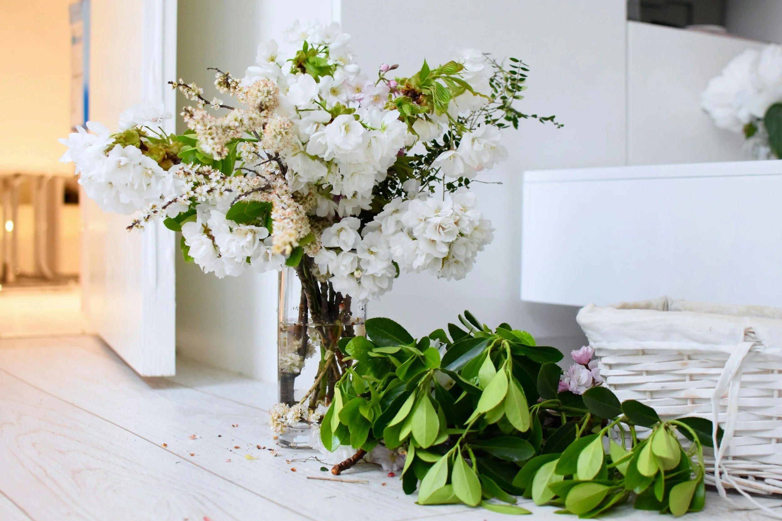 How to Style Your Flowers Like a Pro