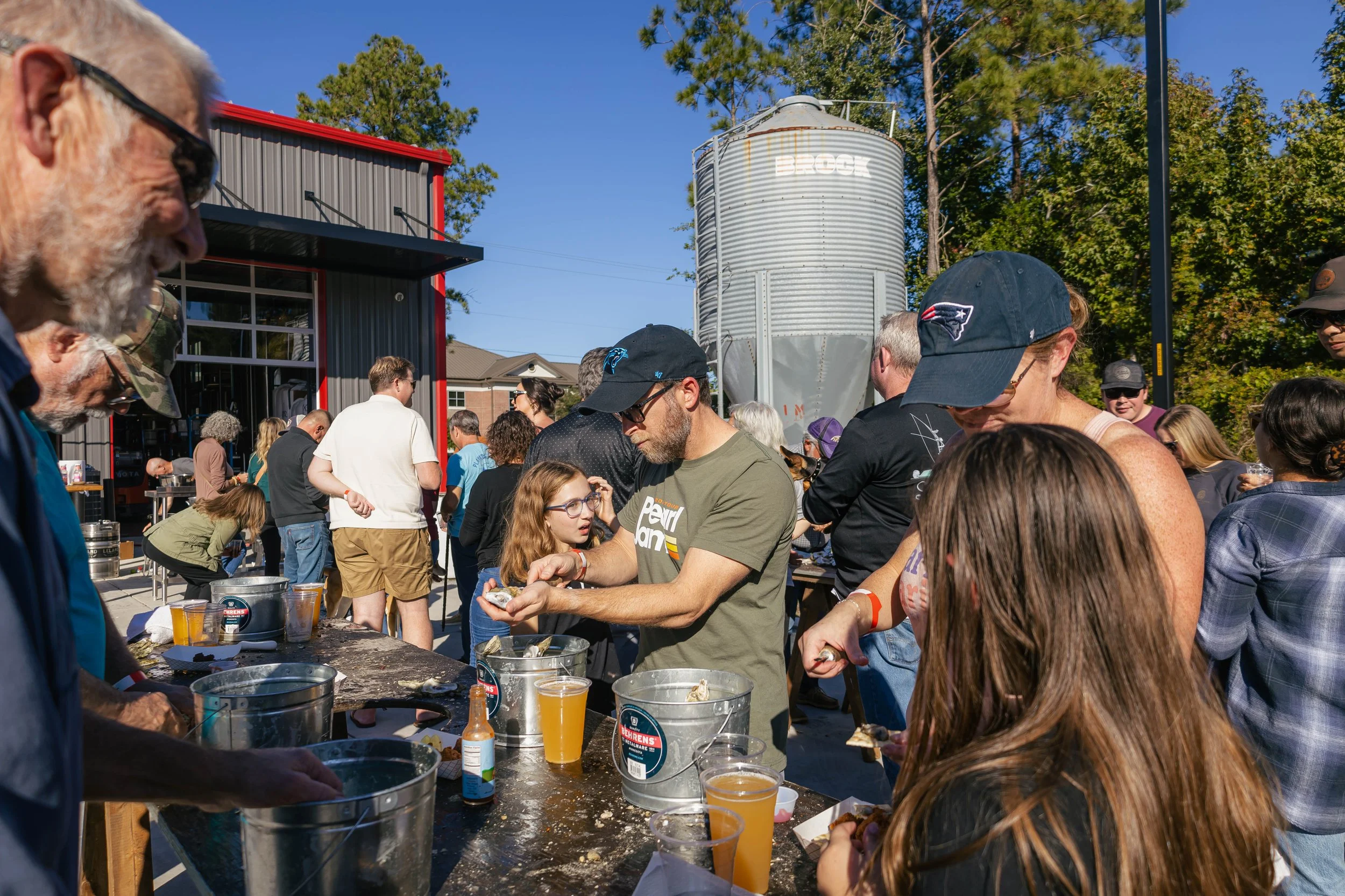 LBC Oyster Roast-20.jpg