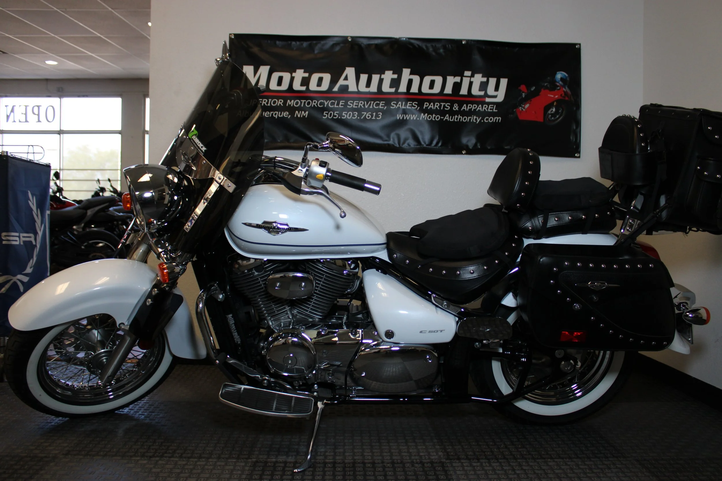 2021 Suzuki Boulevard C50 T