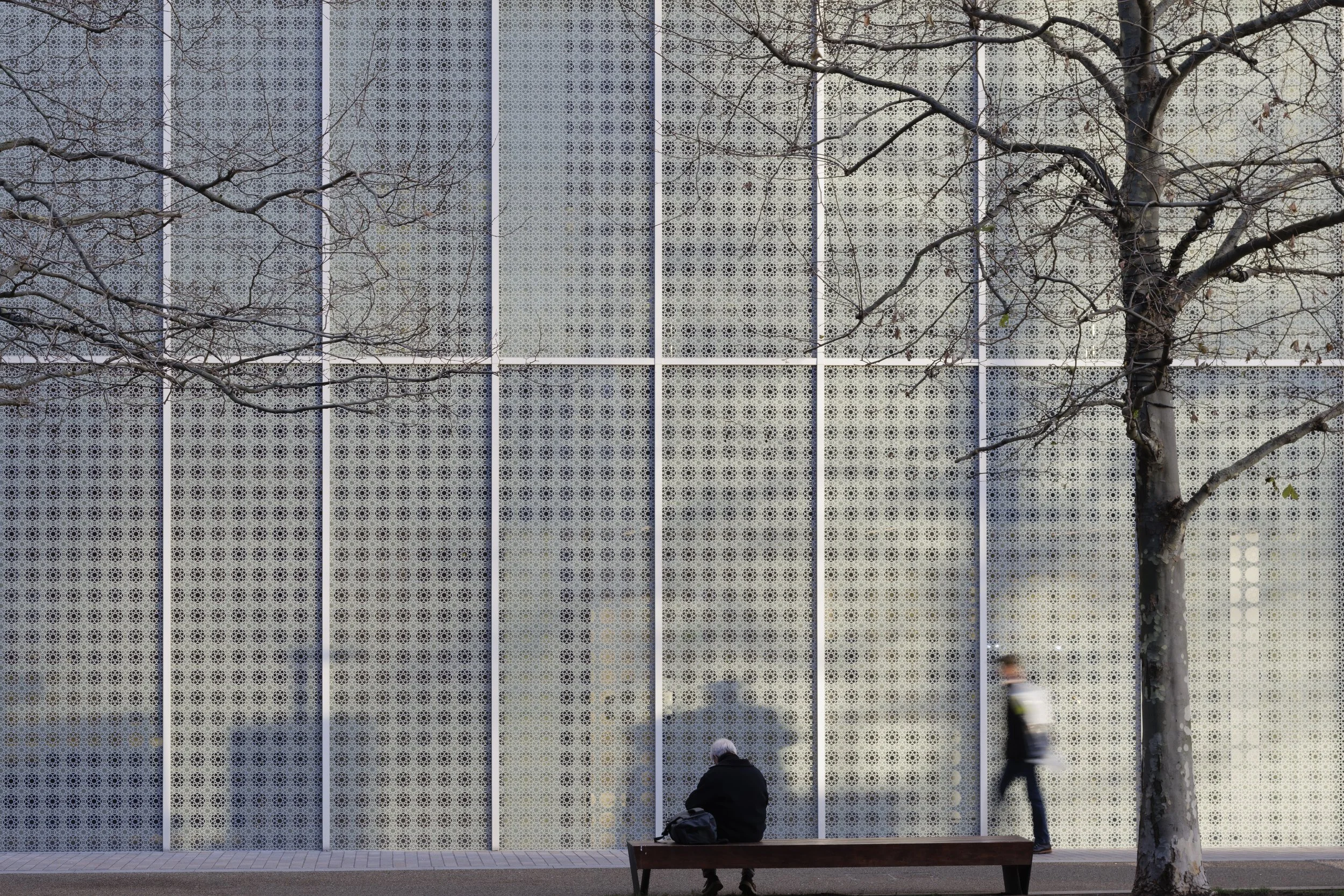 The Aga Khan Centre, Maki and Associates