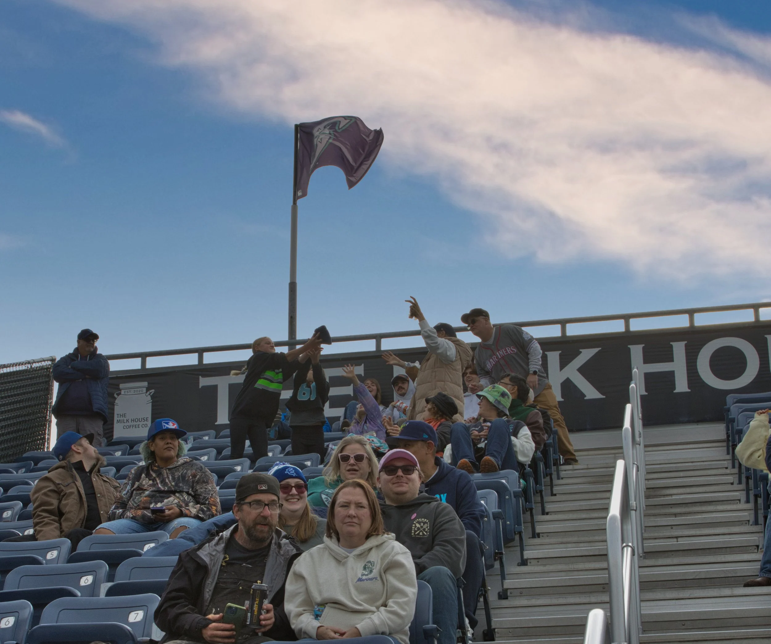Game Crowd(3).jpg