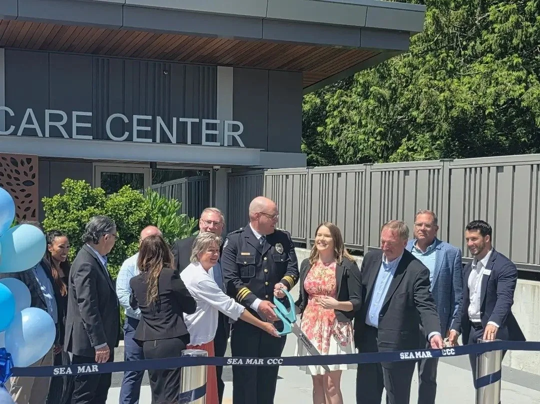 Lynnwood Crisis Center Ribbon Cutting.jpg