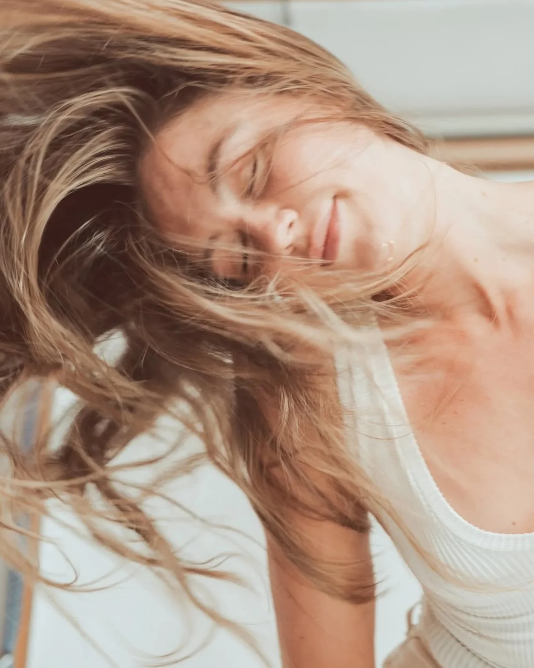 Power of the threshold

The realization I&rsquo;ve found myself in,
thresholds are the uniting theme. 

People come to me in the &ldquo;in-between.&rdquo;

This is not surprising&hellip;it&rsquo;s quite coherent. 

Crossroads are my home. 

Endings a